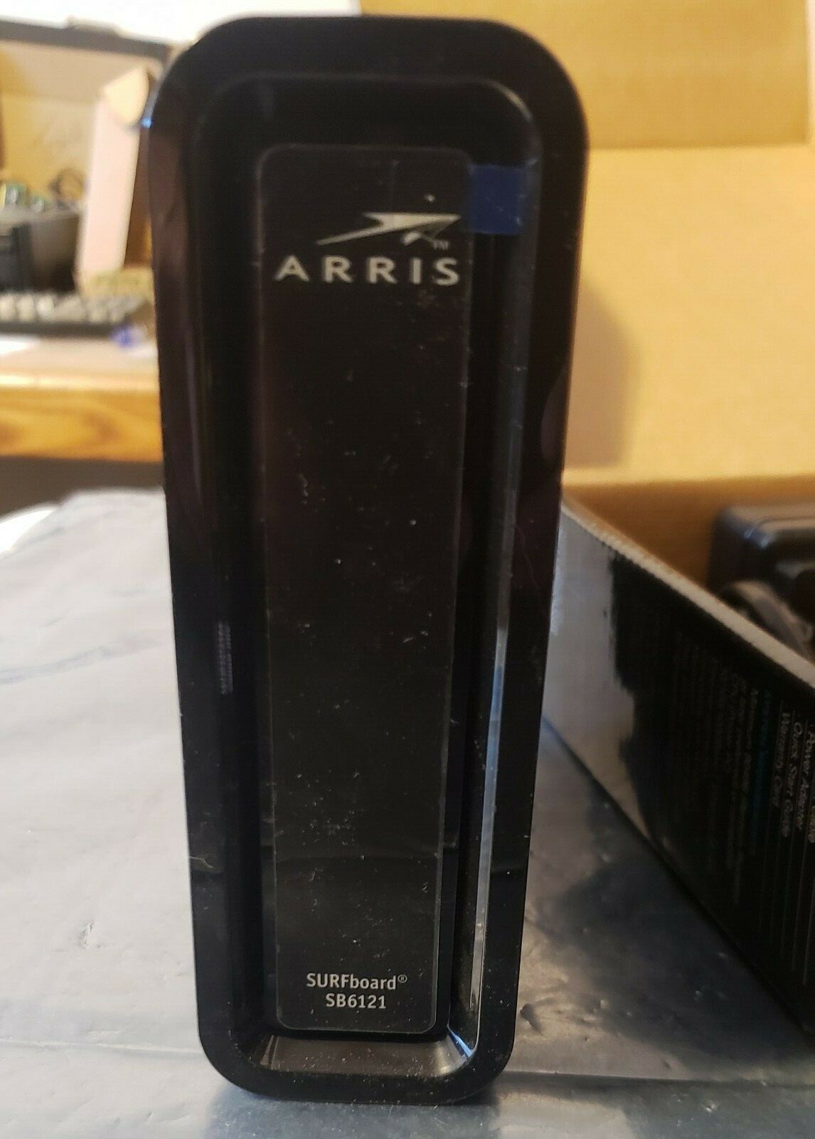MOTOROLA Arris SurfBoard SB6121 DOCSIS 3.0 Cable Internet Wifi Modem 200 Series