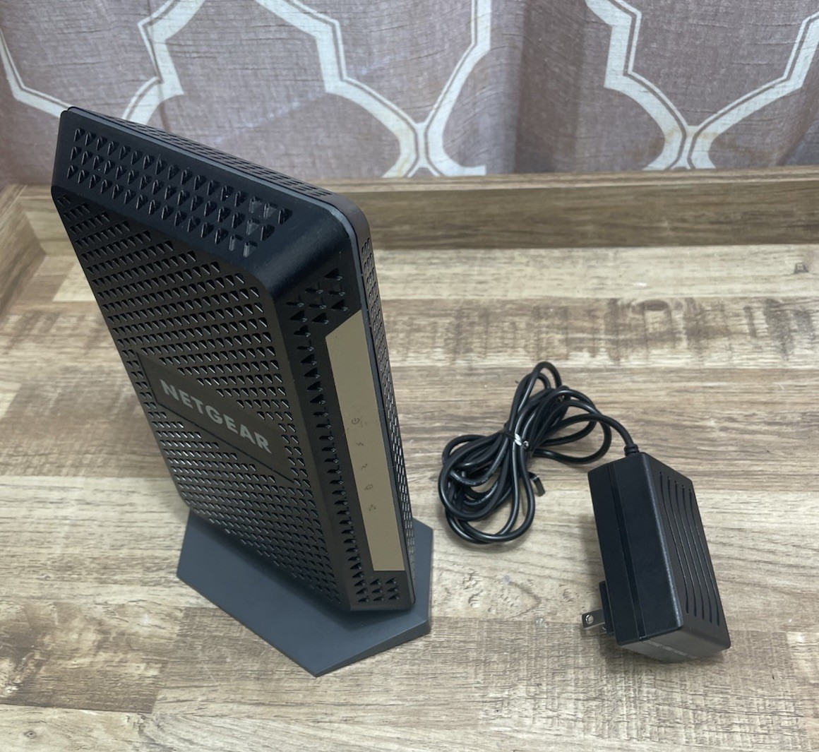 NETGEAR CM1000v2 Nighthawk DOCSIS 3.1 Cable Modem USED WORKING