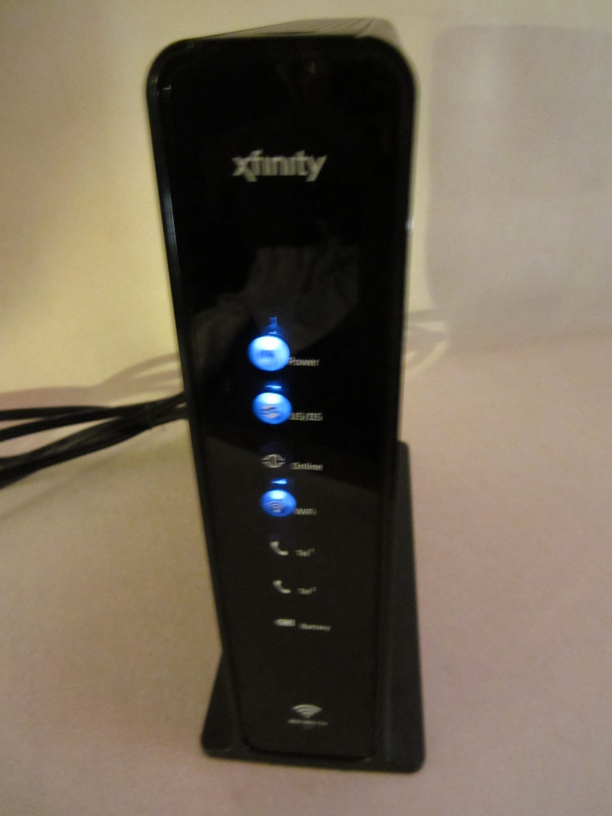 Xfinity Cable Modem Wifi Router Arris TG862G/CT With Power cord USED