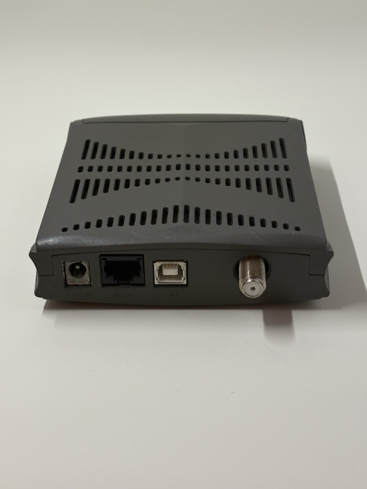 Ambit U10C018 Cable Modem DOCSIS 1.0 30Mbps USB Ethernet Coax Gray READ DESC.