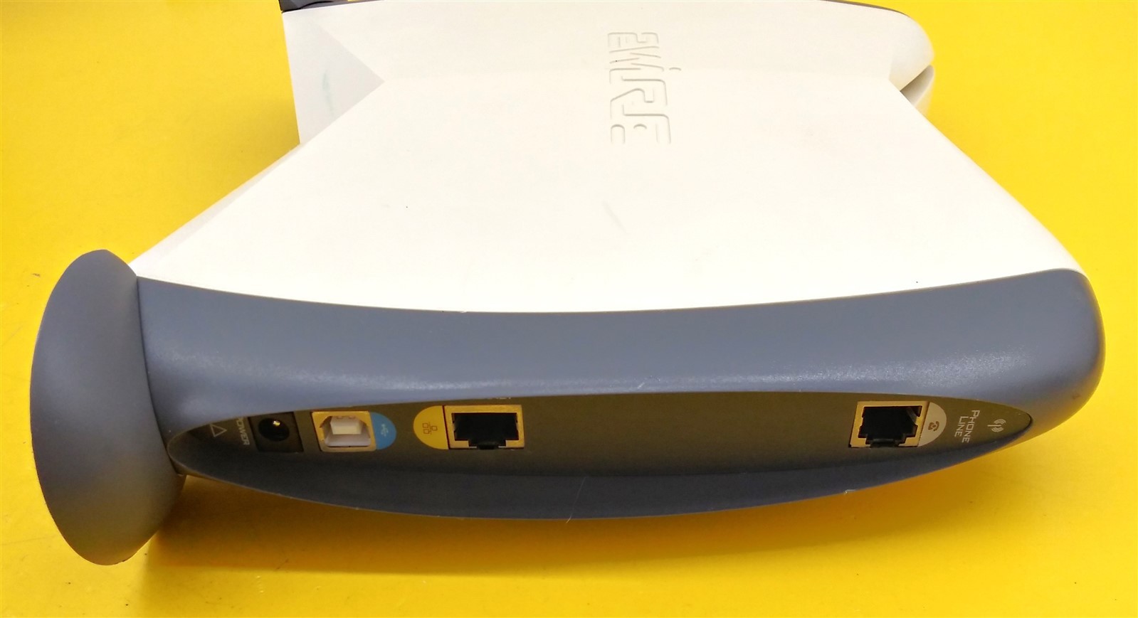 ⭐️⭐️⭐️⭐️⭐️ 2Wire HomePortal 1000SW DSL Wireless Modem w Adapter