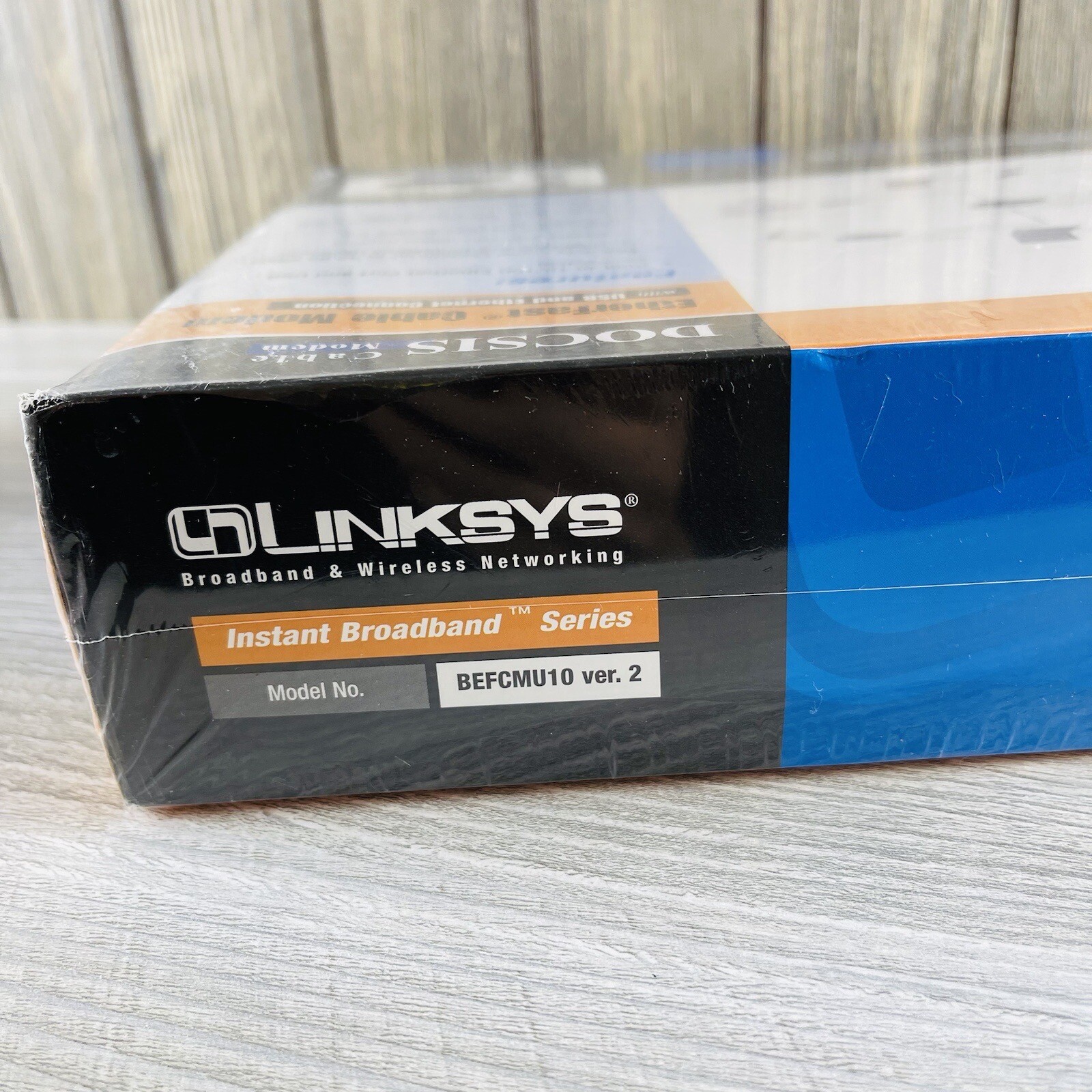 Linksys BEFCMU10 Cable Modem with Cable and USB and Ethernet Connections SEALED