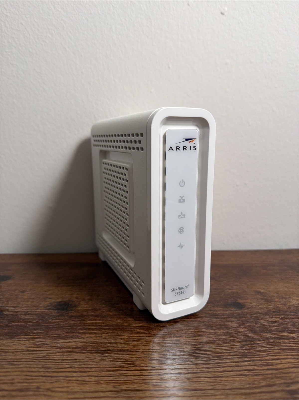 ARRIS SURFboard SB6141 Docsis 3.0 Cable Modem