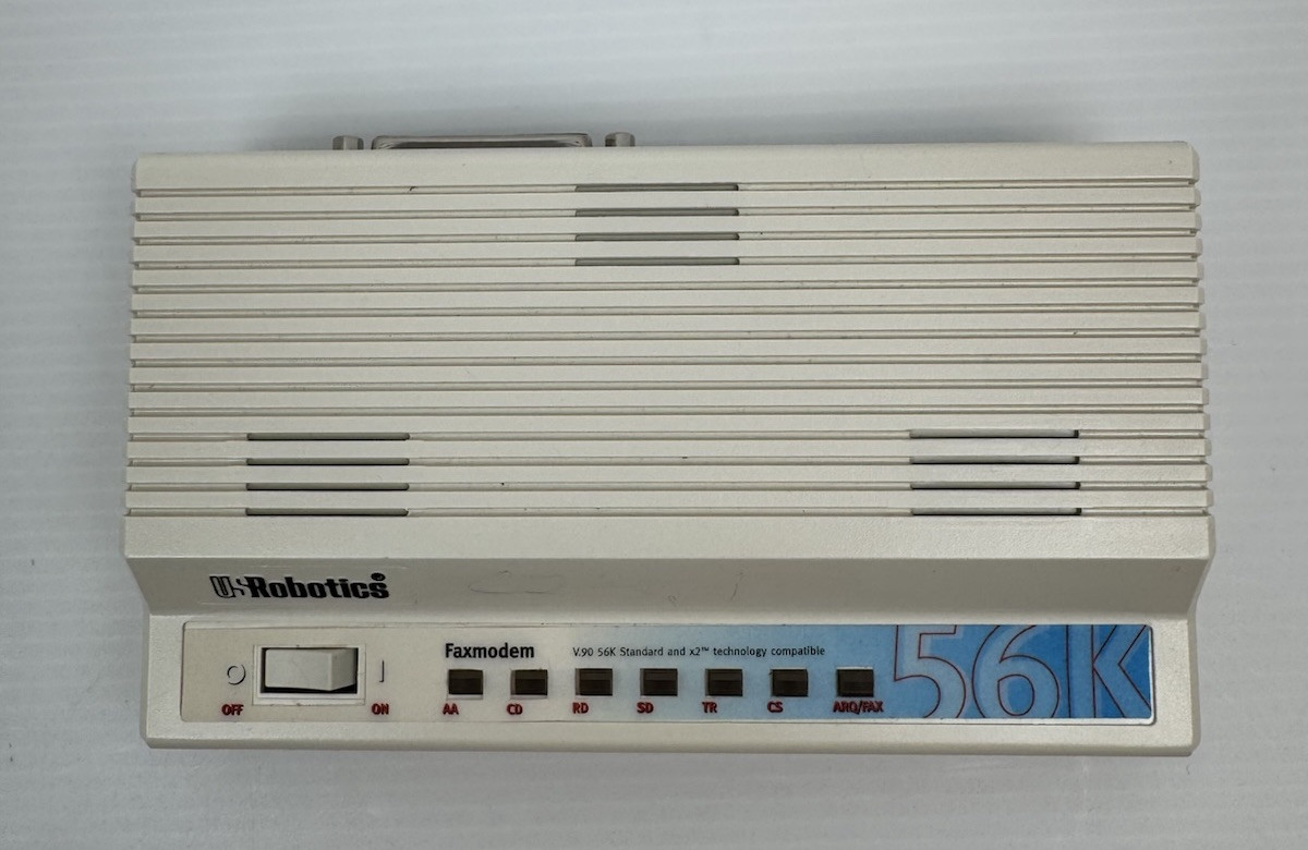 US Robotics 56K Faxmodem V.92 & V.90 5686 USR5686D Used