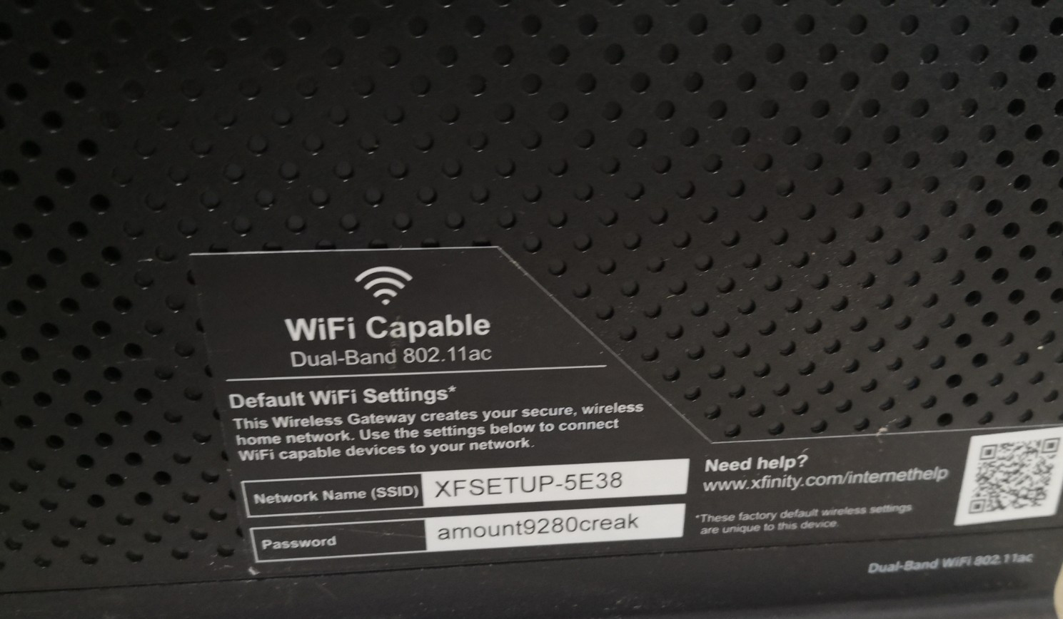 Arris Panoramic TG1682G Dual Band 2.4GHz 5GHz Wireless WiFi Router Cable Modem