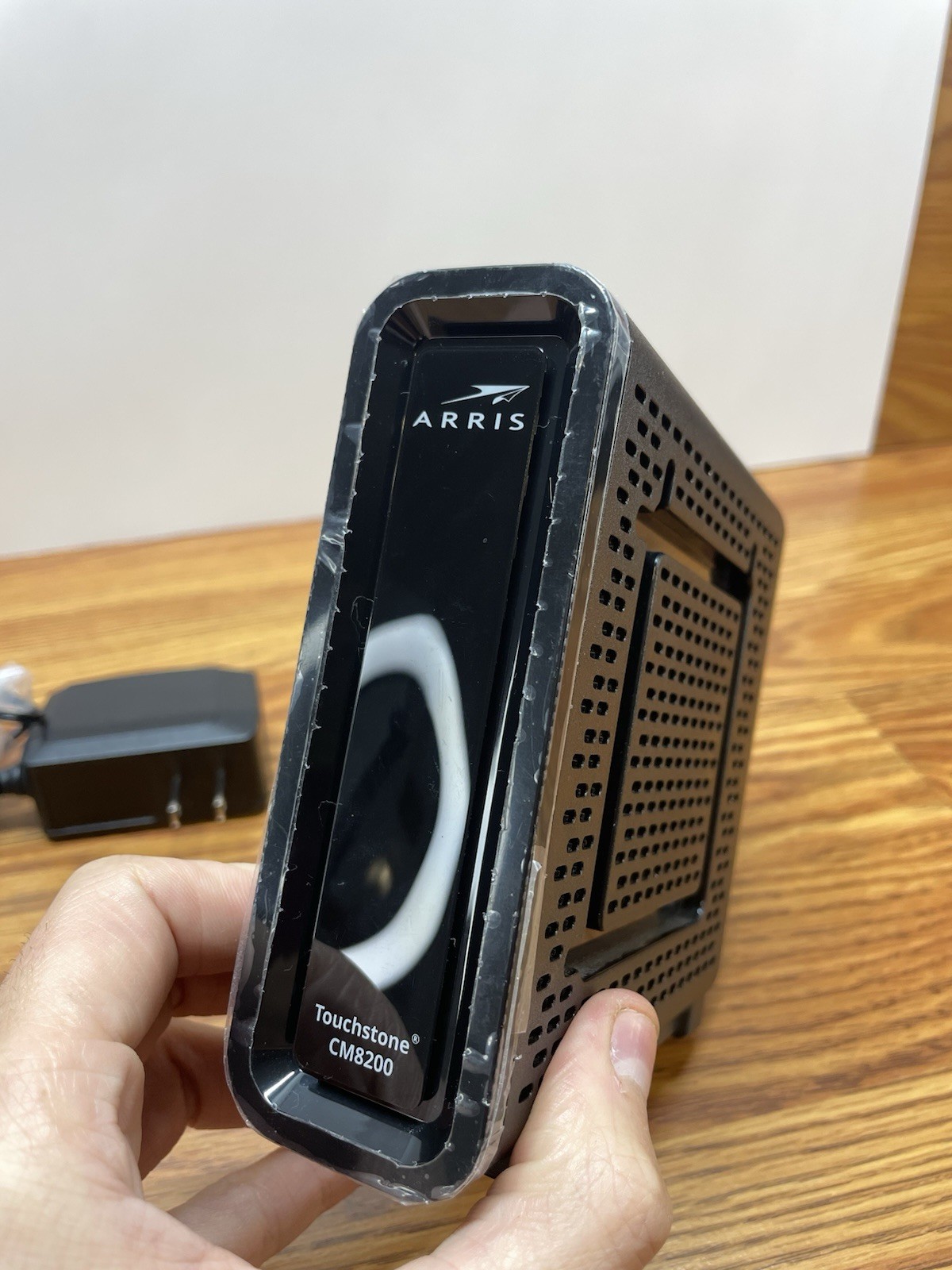 ARRIS Touchstone CM8200A DOCSIS 3.1 Cable Modem