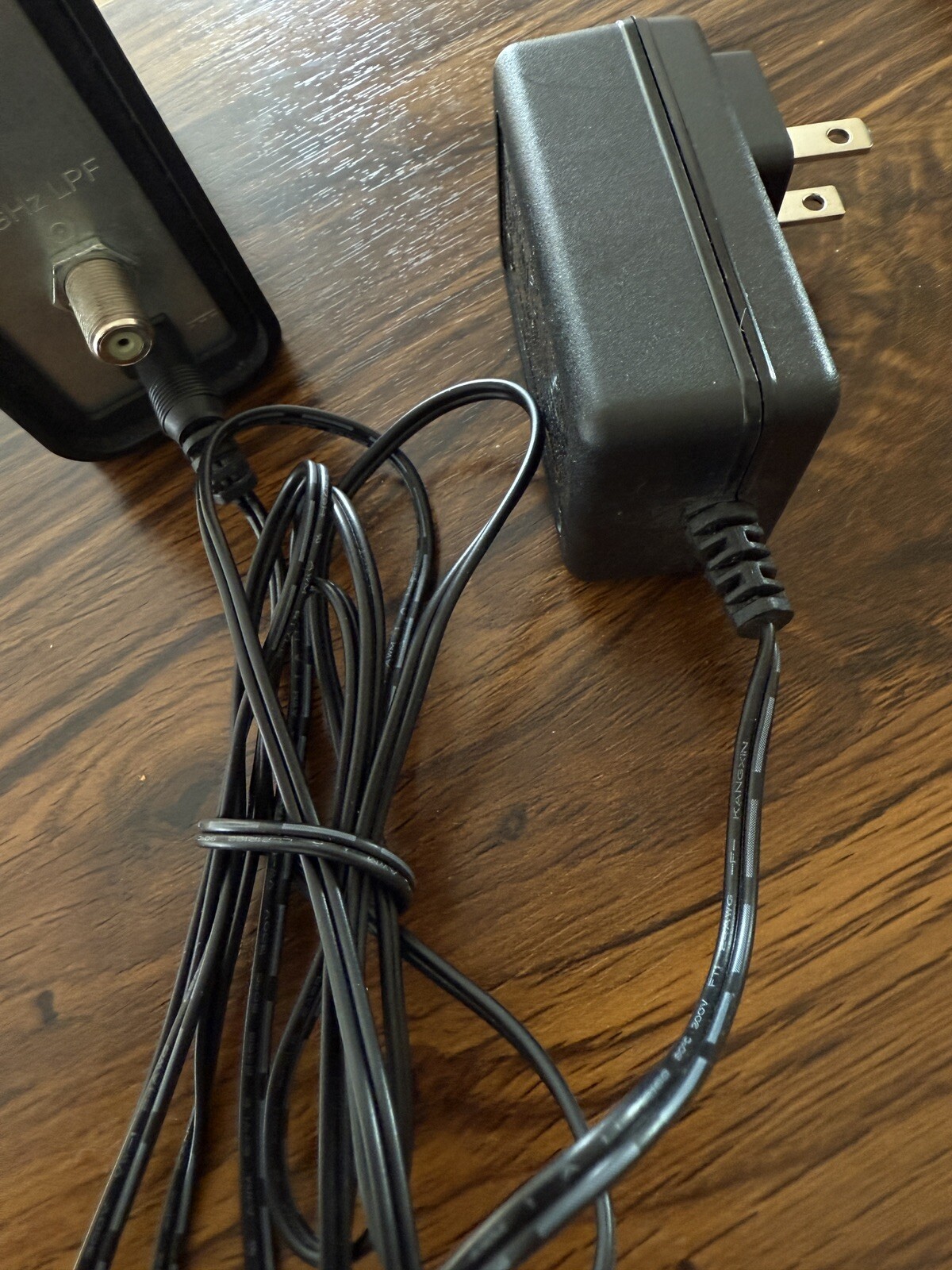 ARRIS Touchstone SB6182 DOCSIS 3.0 Mini Cable Modem – Works Great