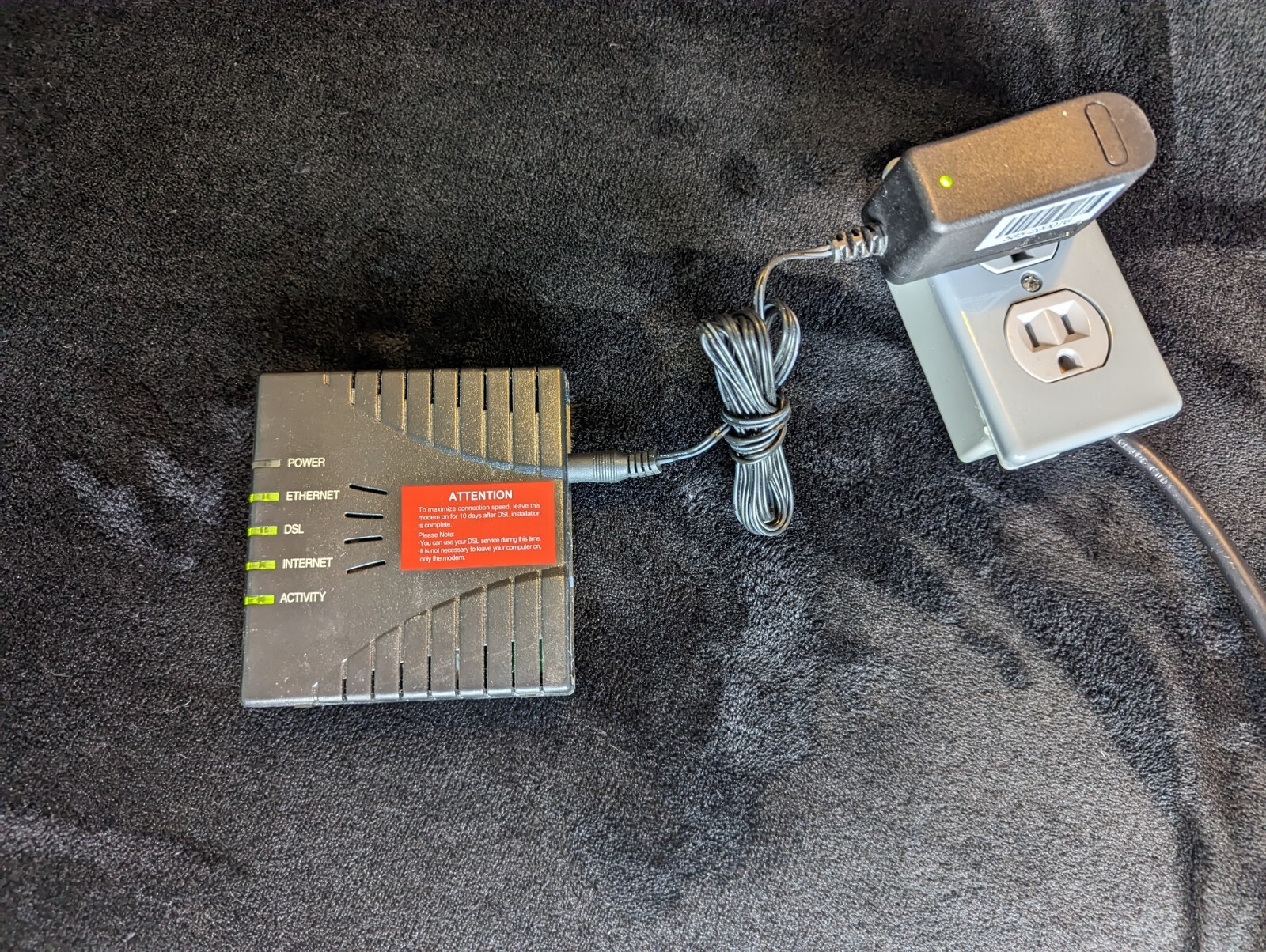 Westell F90-610025-06 ADSL2+ MODEM MSTATEA Working Condition WITH Power Supply