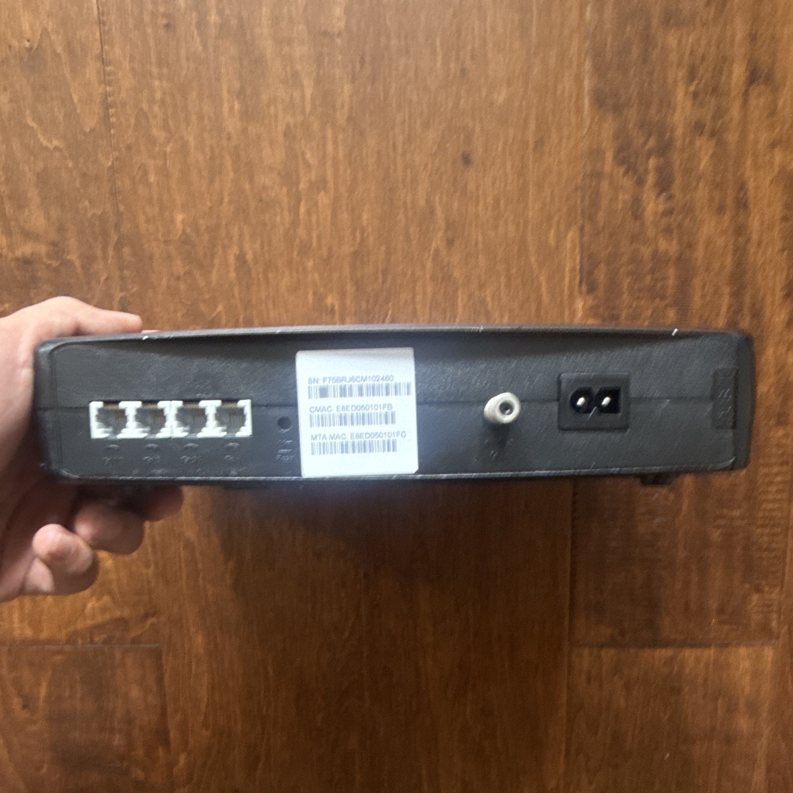 ARRIS TM804G/CT DOCSIS 3.0 Voice Cable Modem 960 Mbps 4-Port Comcast