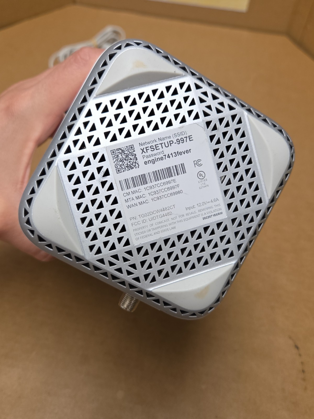 Xfinity XB7-CM Home WiFi Router Modem White & Original Power Cord TG02DCW4482CT