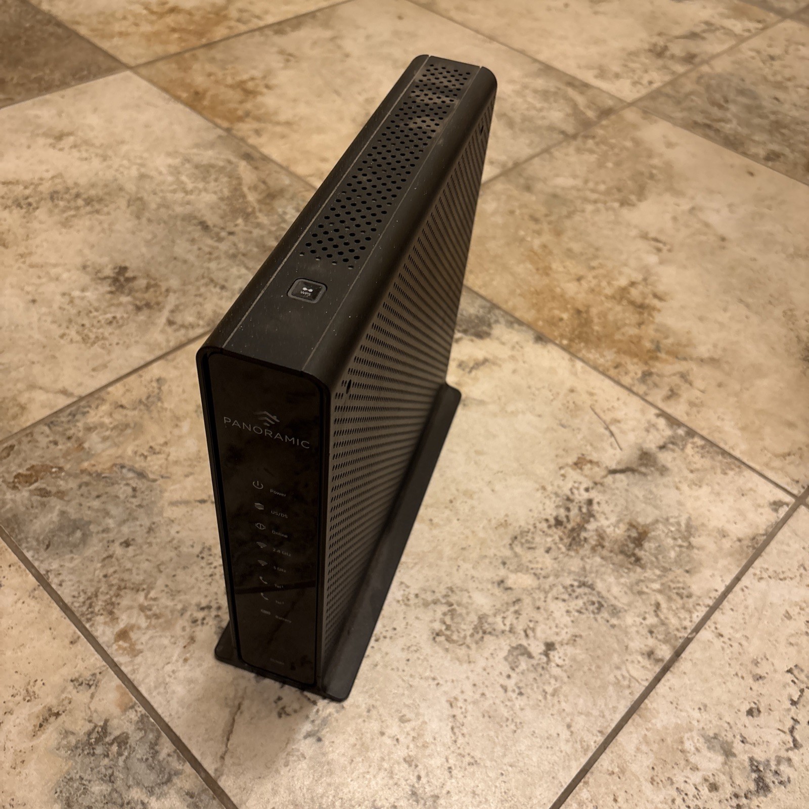 ARRIS Panoramic TG1682G Modem Wireless Dual Band Router Turns On Untested