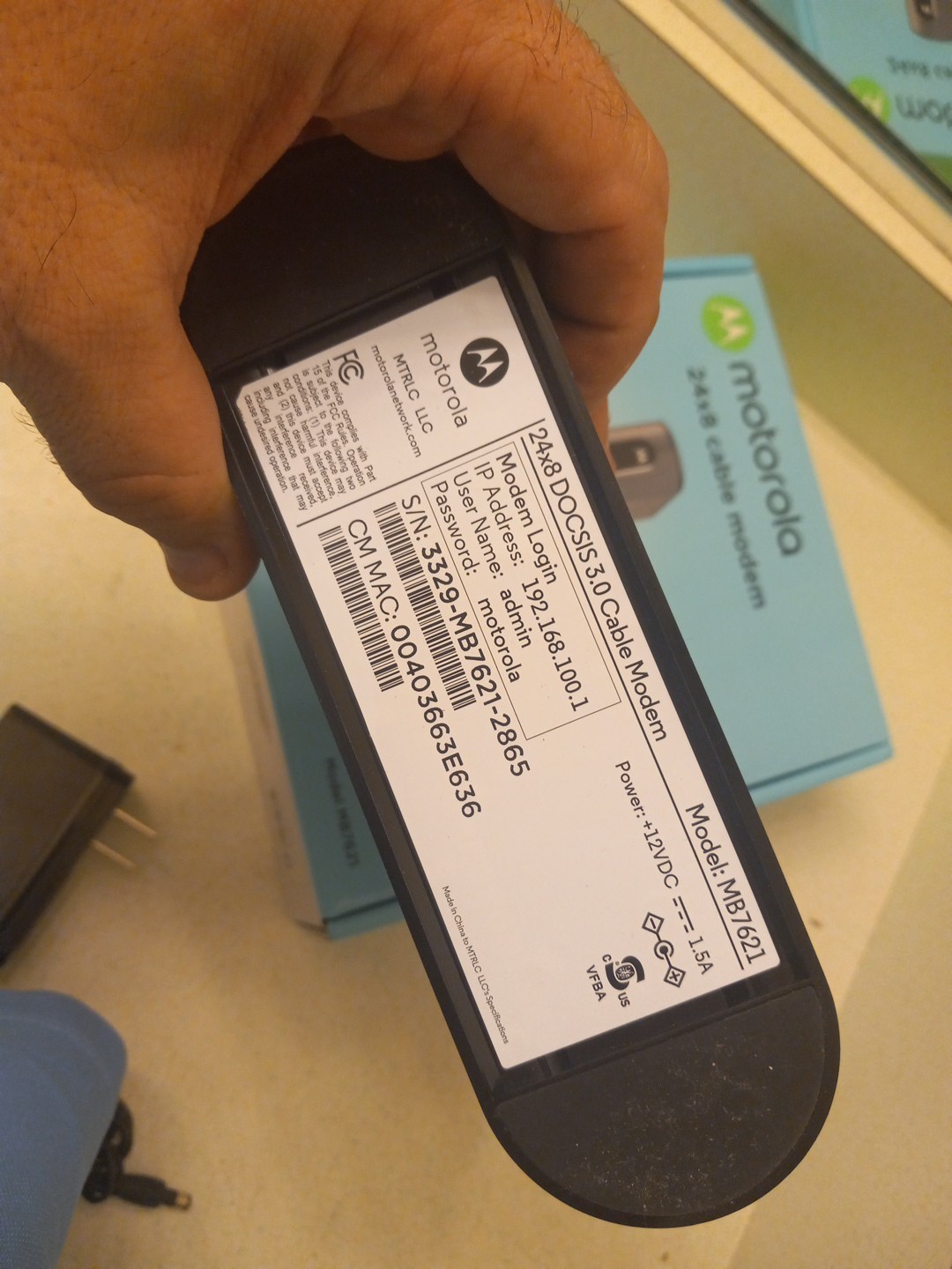 Motorola 24×8 Cable Modem Model MB7621 Power Cord & Box DOCSIS 3.0 1000+Mbp