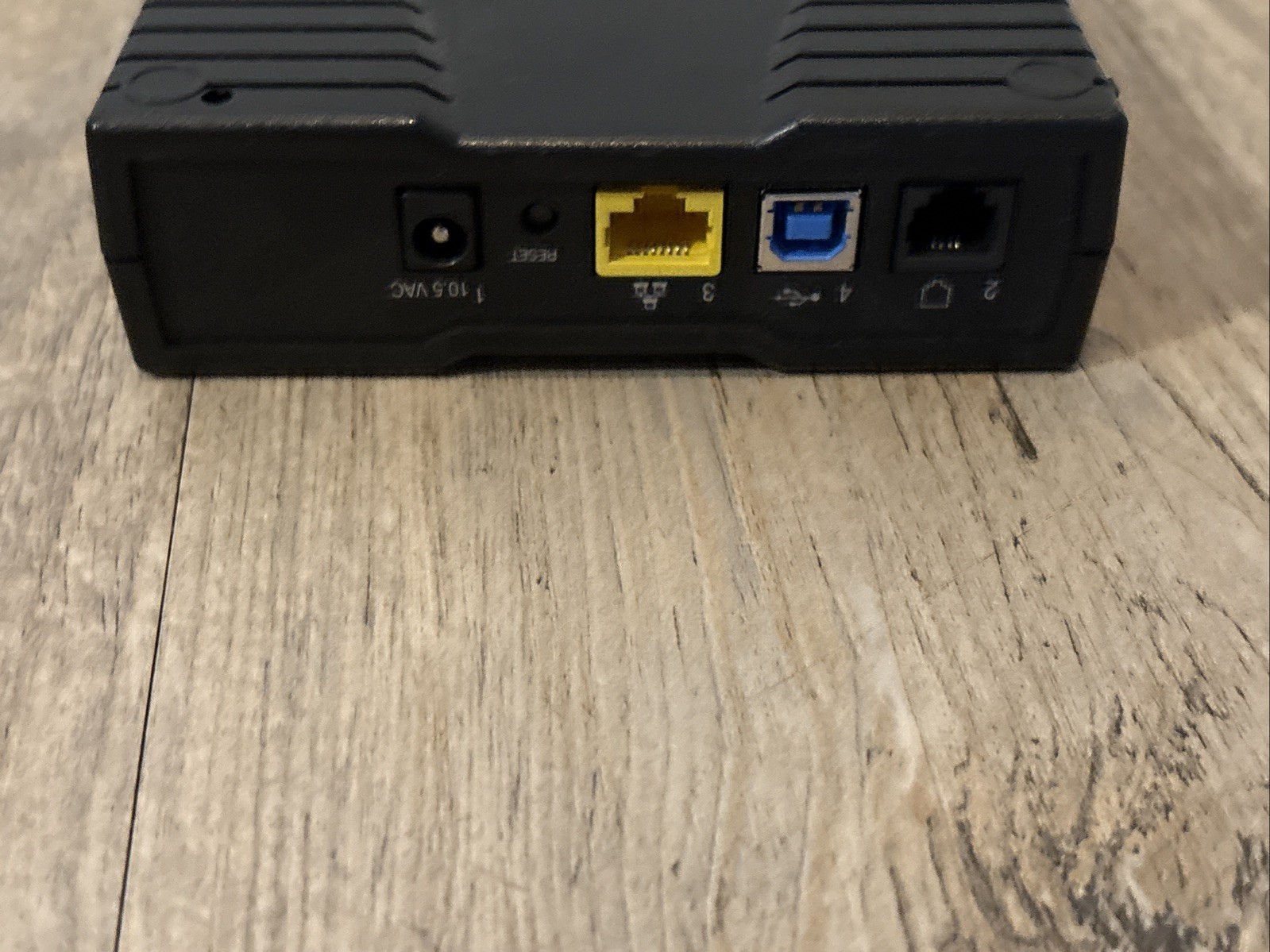 Westell Model C90-610030-06 Black DSL Router ( Unknown Condition)
