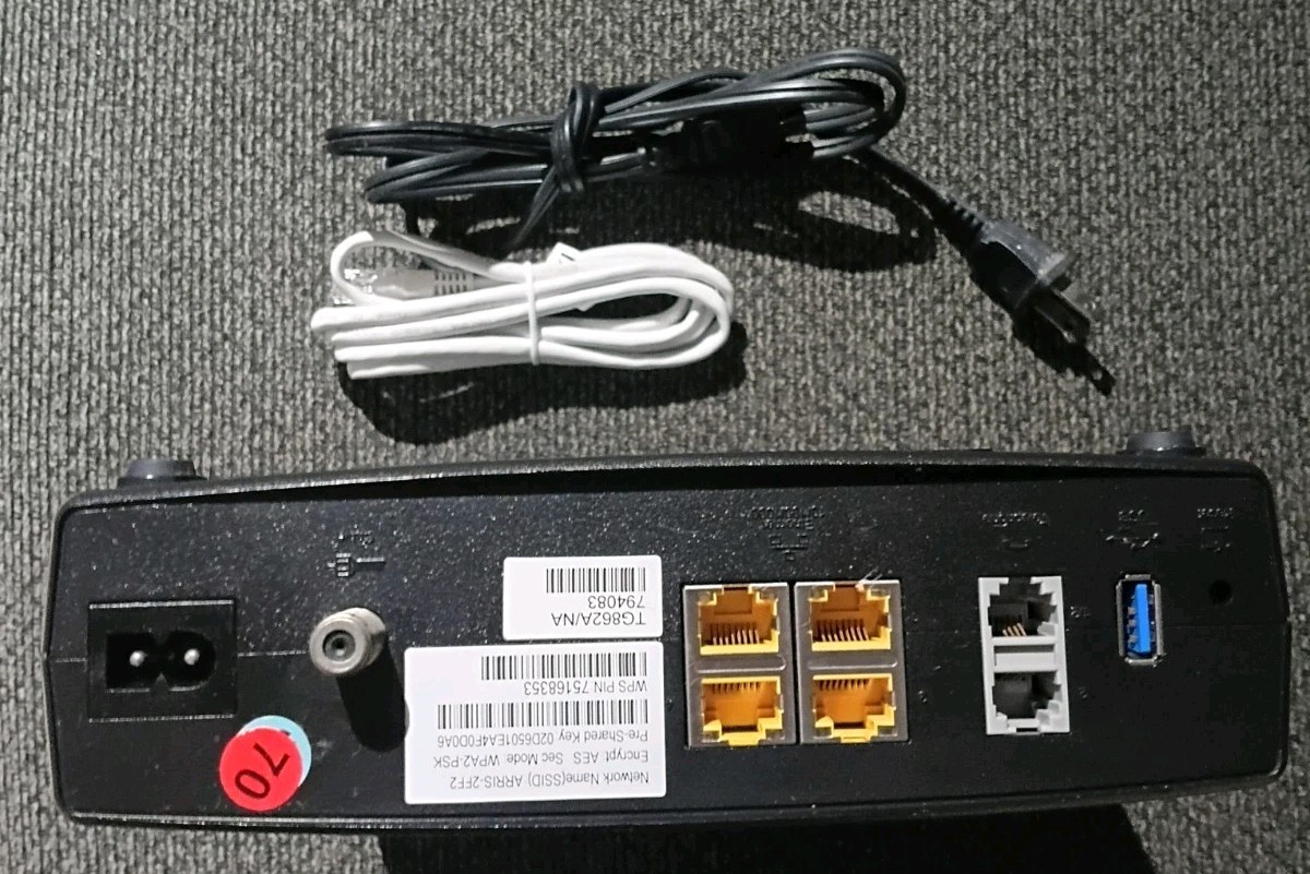 Arris TG862A Wireless Cable Gateway Router Modem