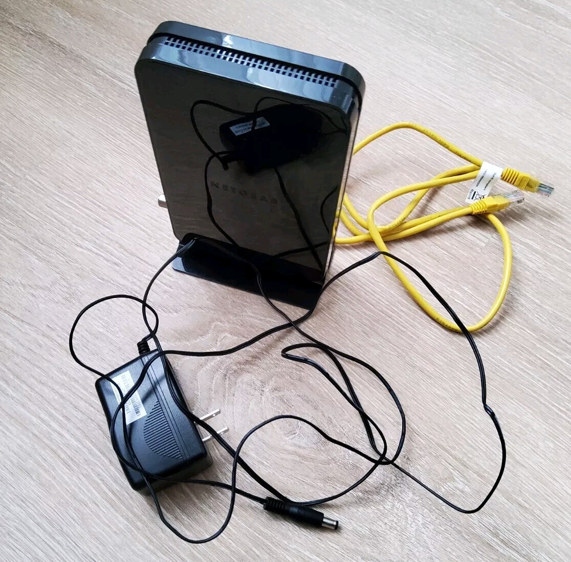 606449127898 NETGEAR CM500 High Speed Cable Modem 680 Mbps.