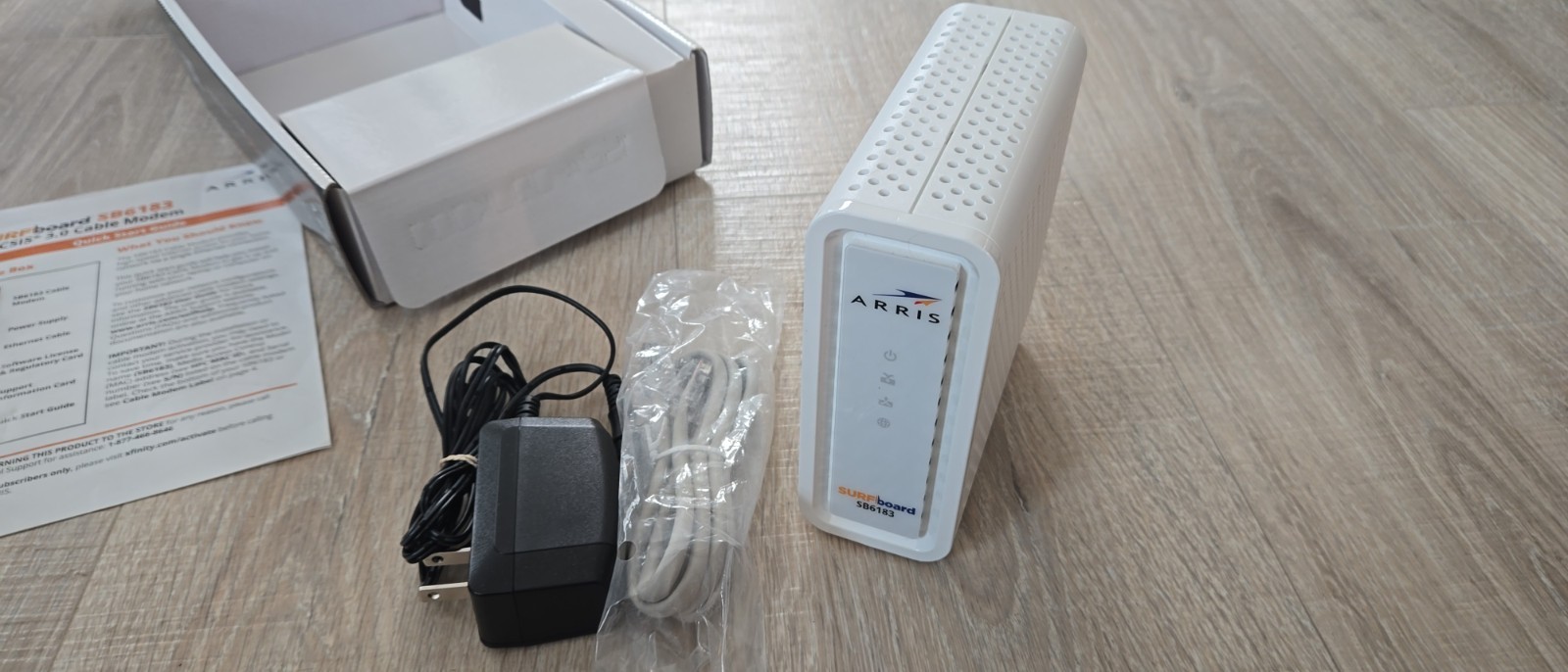 Arris Surfboard SB6183 Cable Modem 686 mbps 16×4 Docsis 3.0 New open box