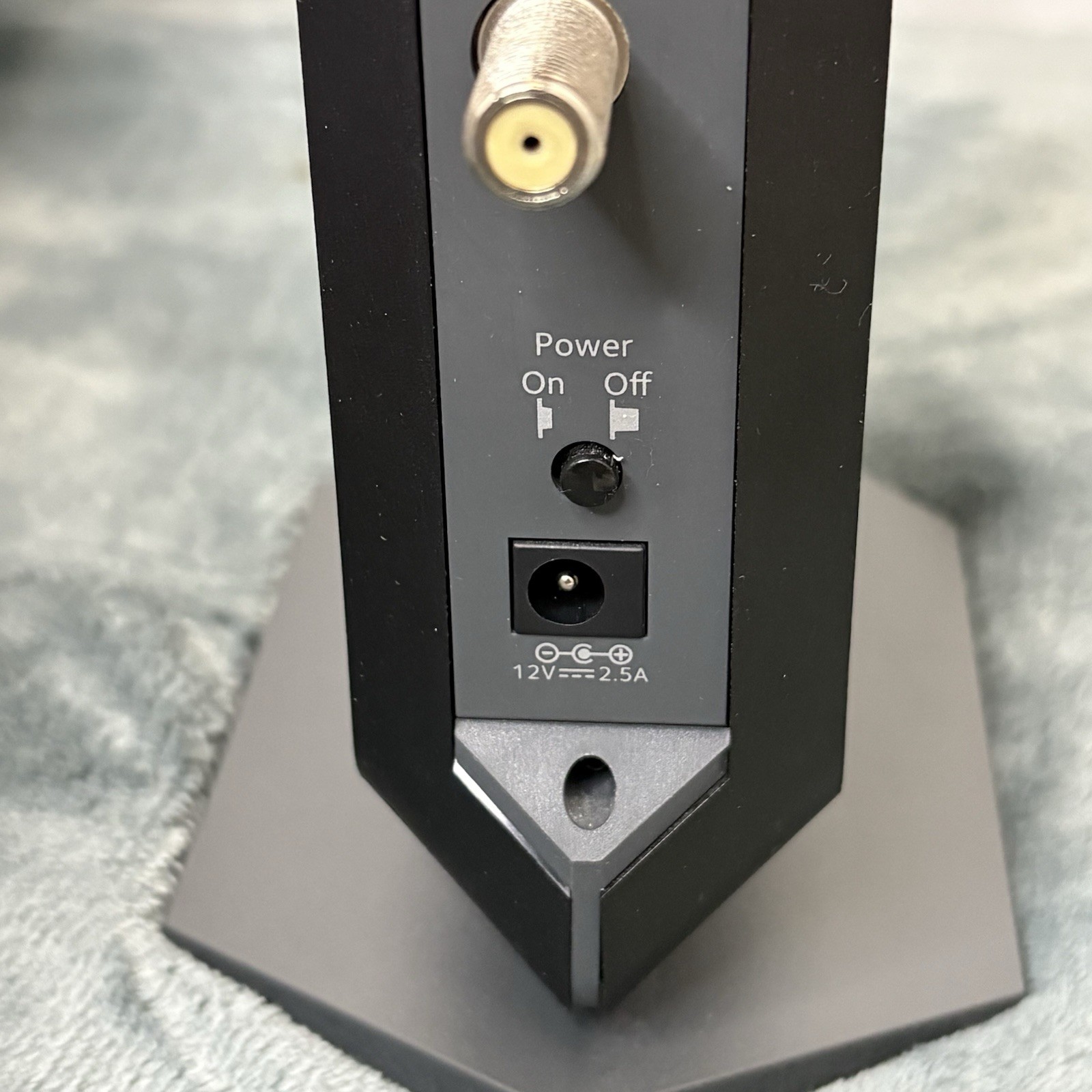 NETGEAR CM1000 High-Speed Cable Modem (Upto 6 Gbps)