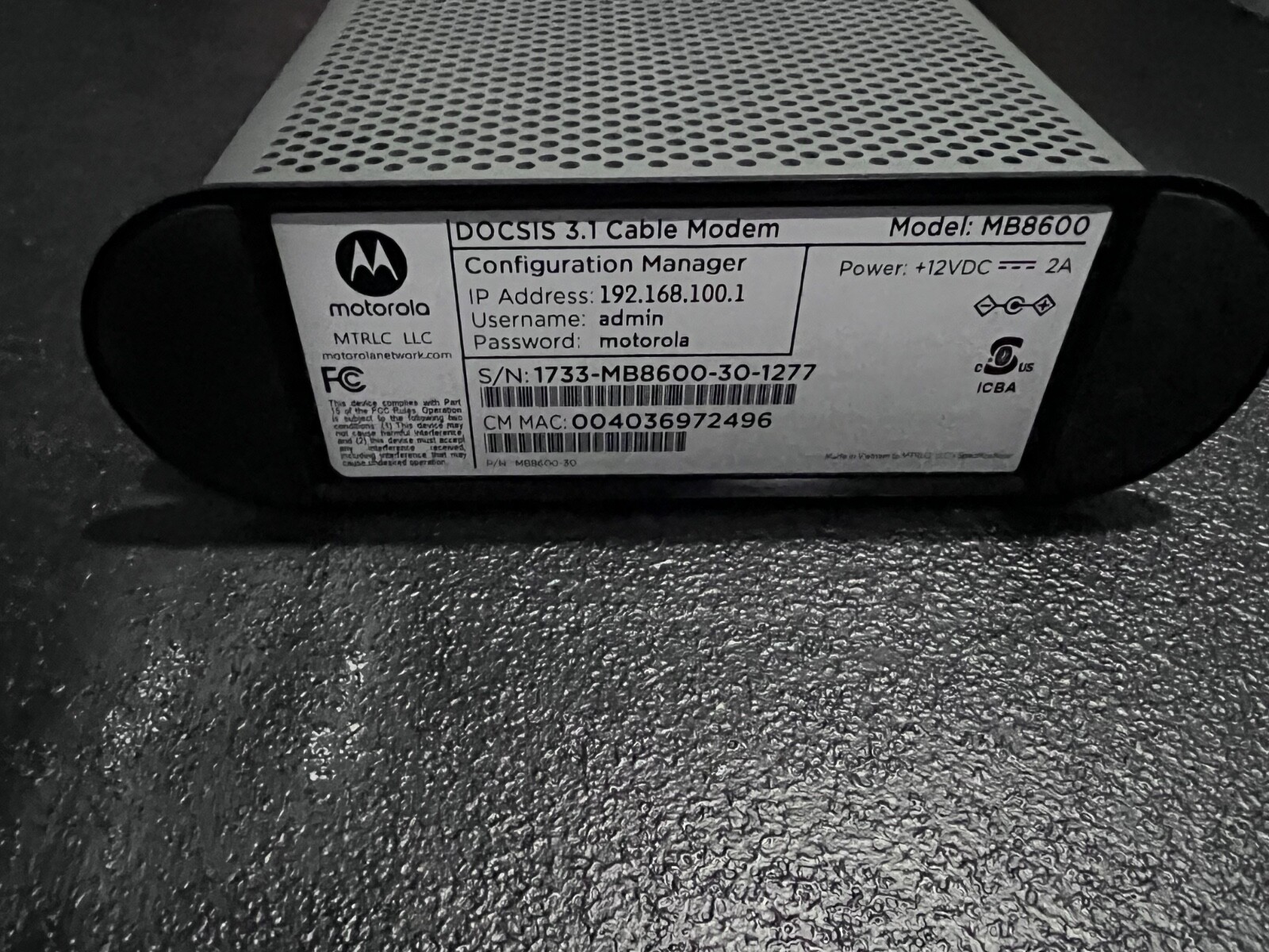 As-is Damaged Motorola MB8600 DOCSIS 3.1 Ultra Fast Cable Gb+ Mode