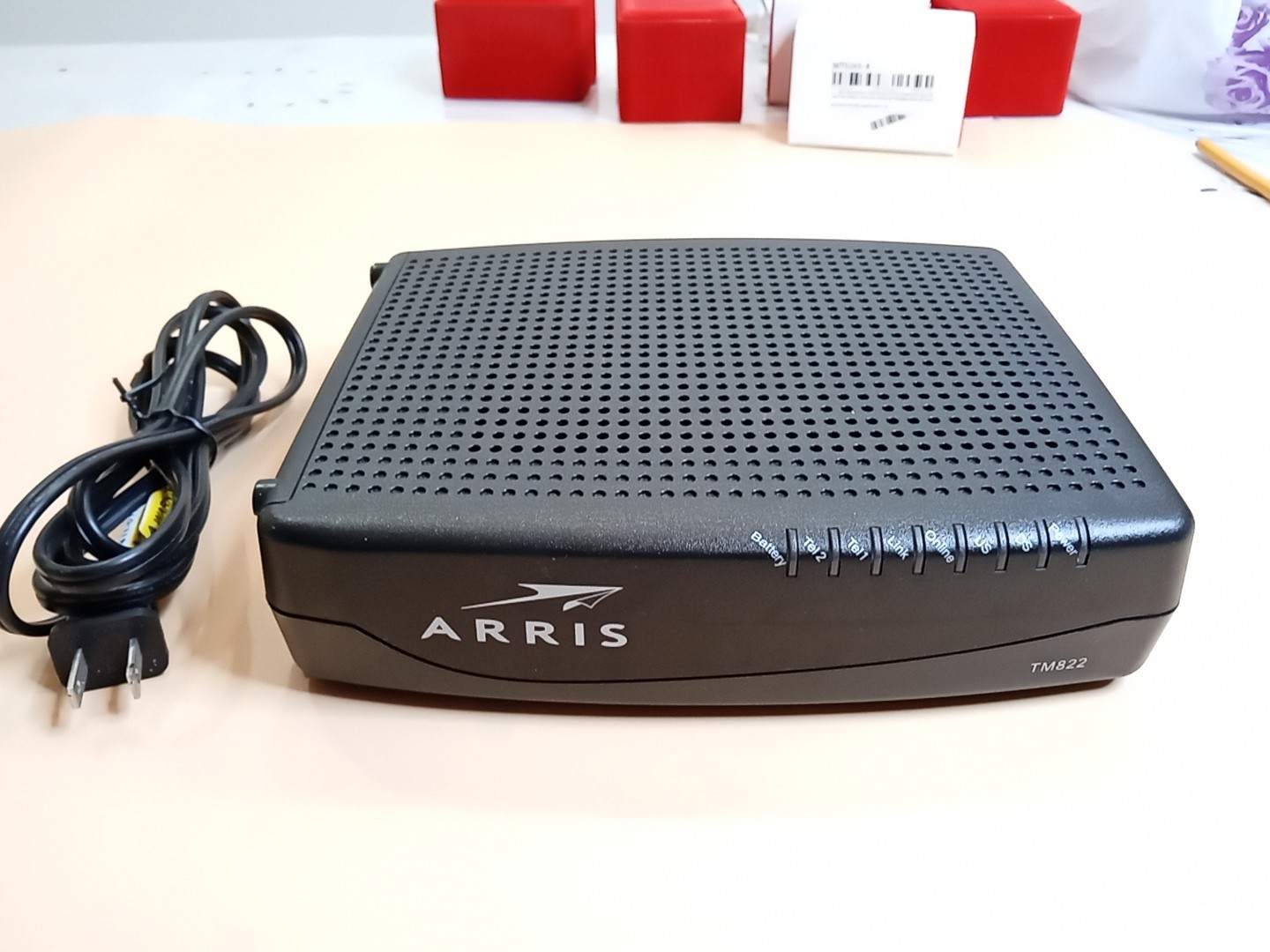 🤩ARRIS Tm822G Cable Modem Docsis 30 (TM822G/CT) + Battery