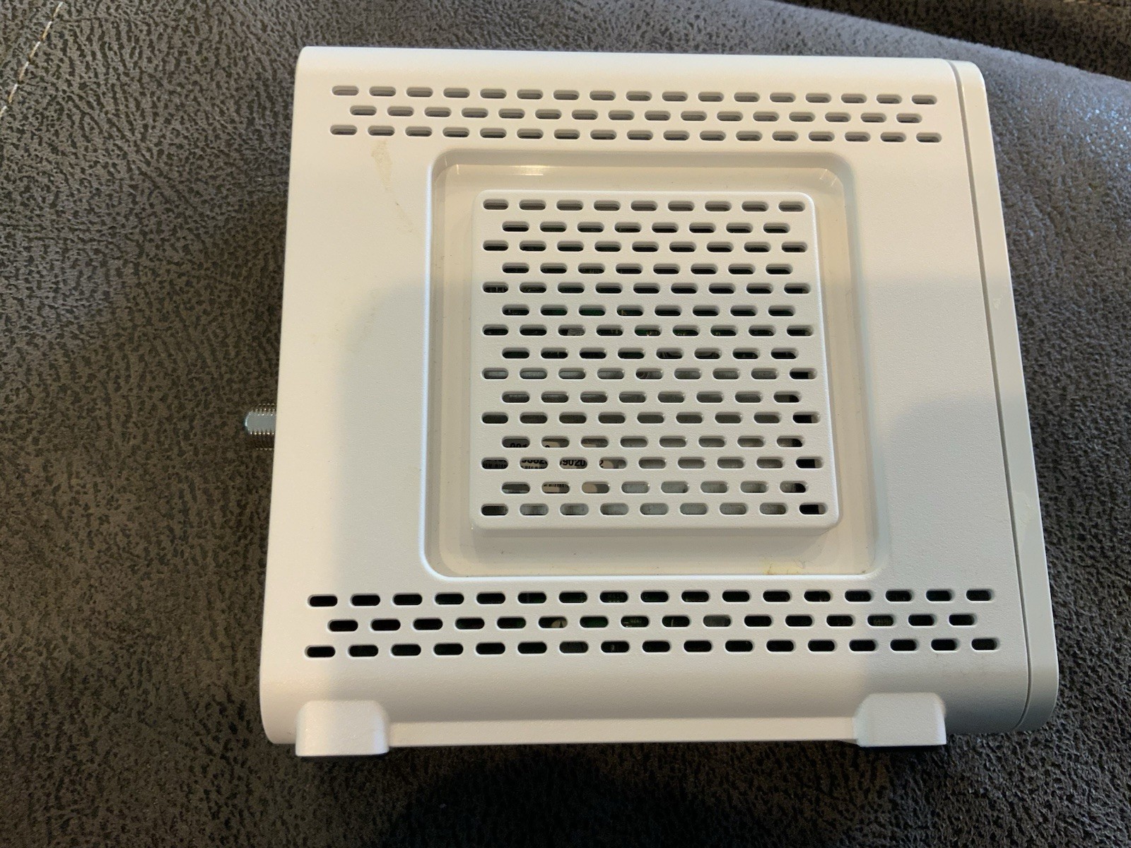 Motorola Surfboard SB6141 Cable Modem