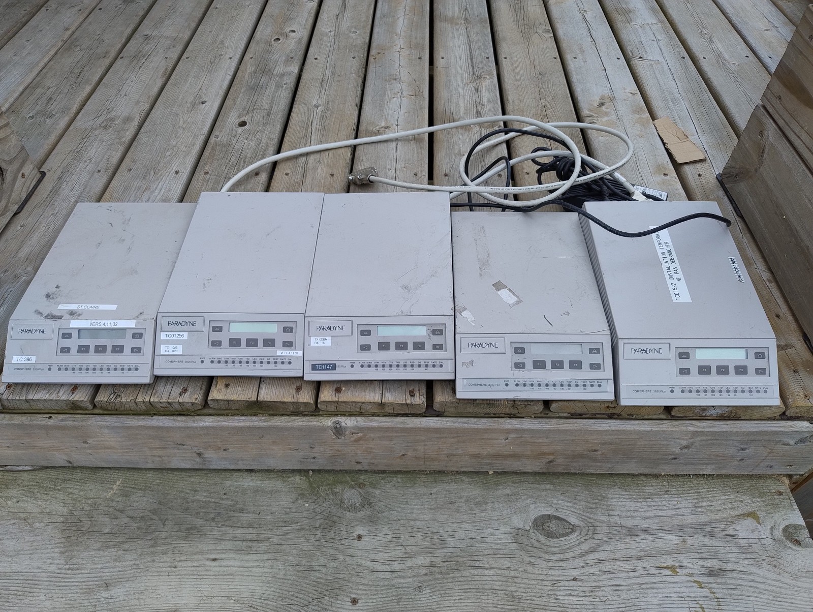 Lot of 5 Paradyne 3920-A1-411 Stand Alone Modems Comphere Series