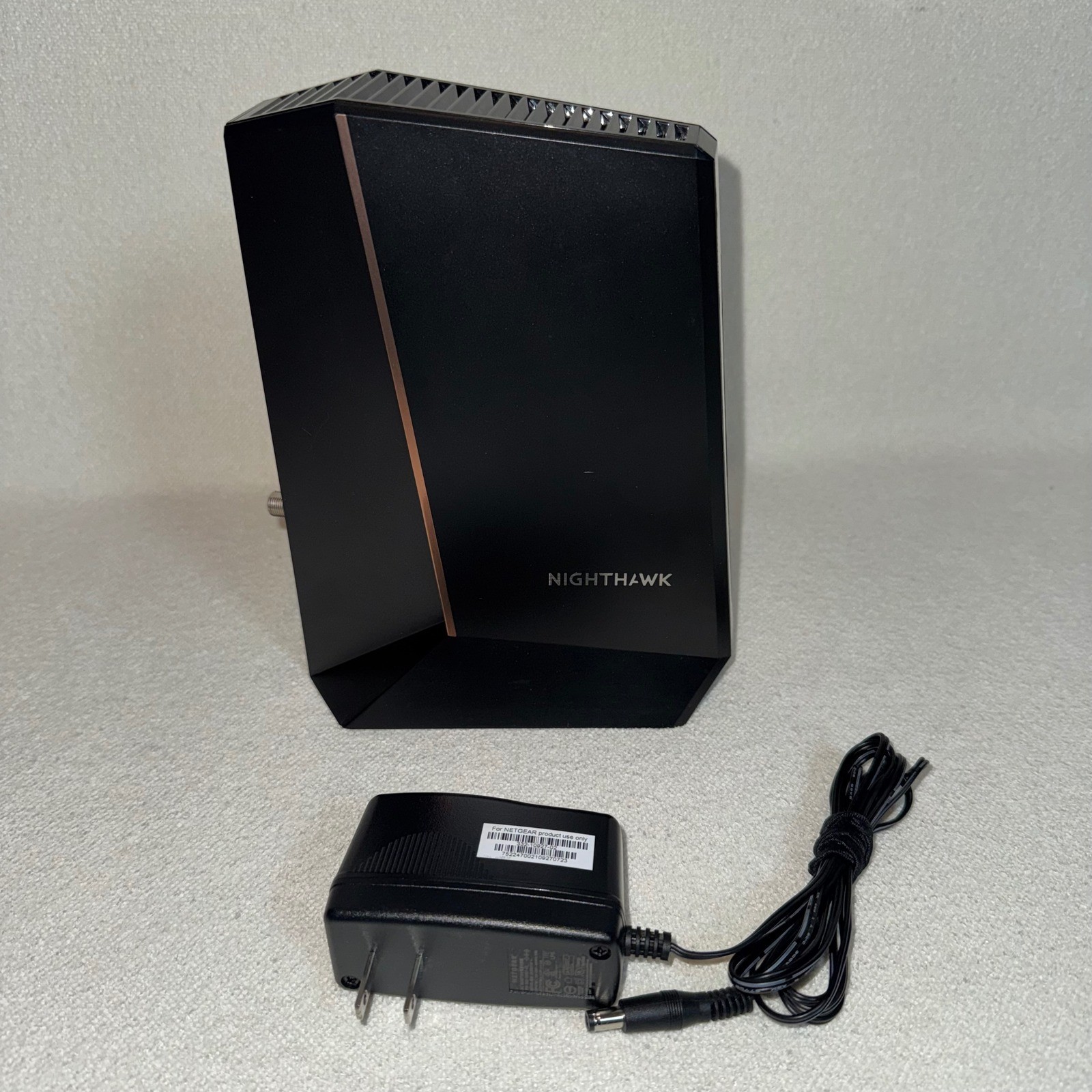 NETGEAR CM2000 Nighthawk DOCSIS 3.1 – 2.5 Gbps Internet Speed Cable Modem