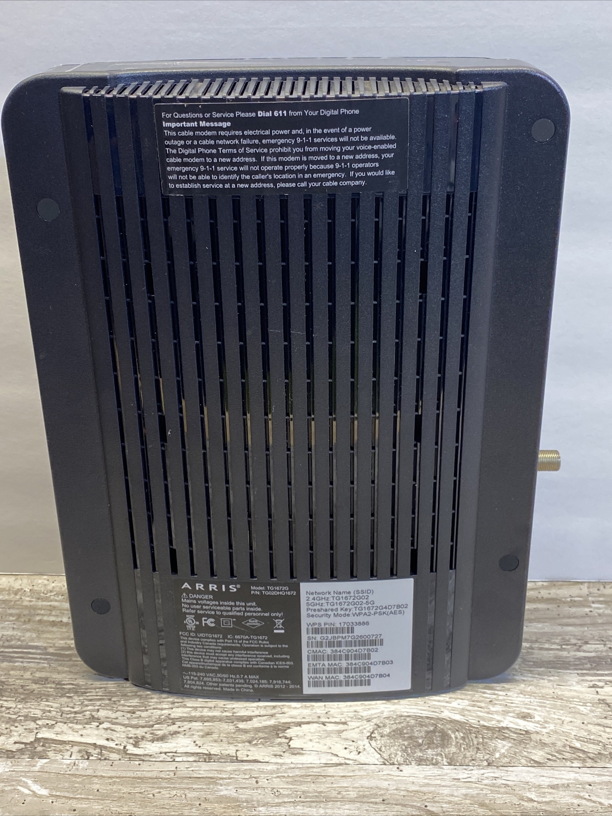 Arris TG1672G Touchstone Telephony Gateway WIFI (2.5GHz – 5.0GHz) 4 Port Modem