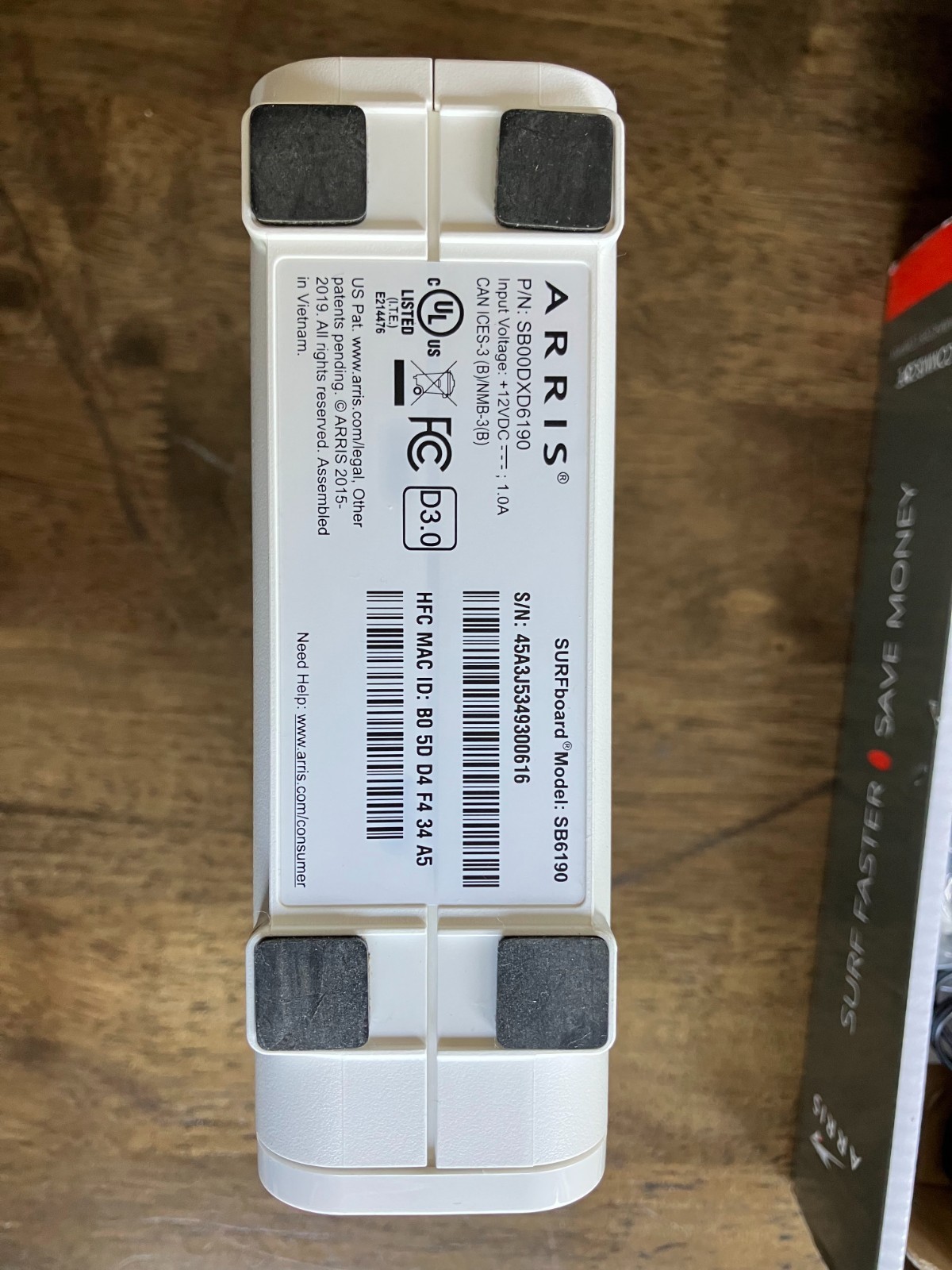 Arris SURF BOARD Sb6190 Cable Modem – in original box