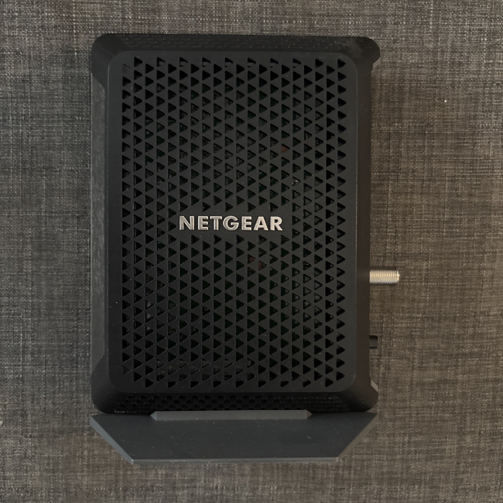 NETGEAR CM700-100NAS Cable Modem