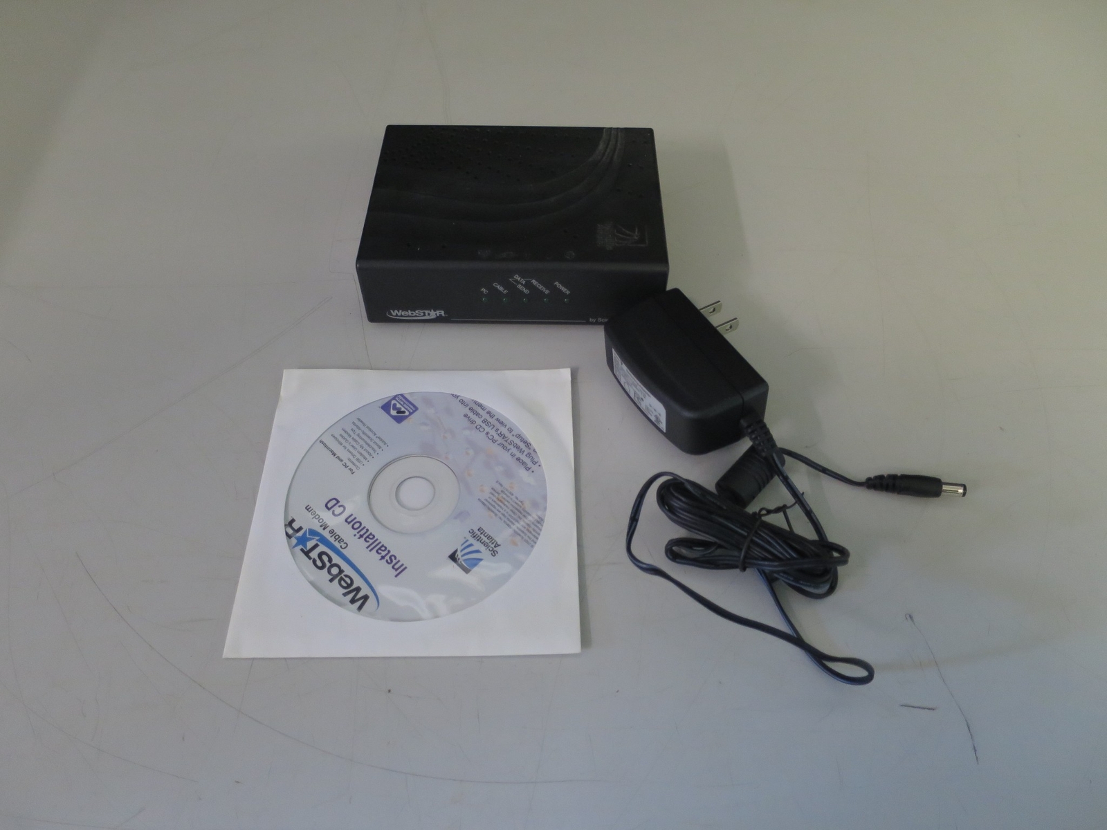 Cable Modem WebSTAR by Scientific Atlanta DPC2100 Series 4007925