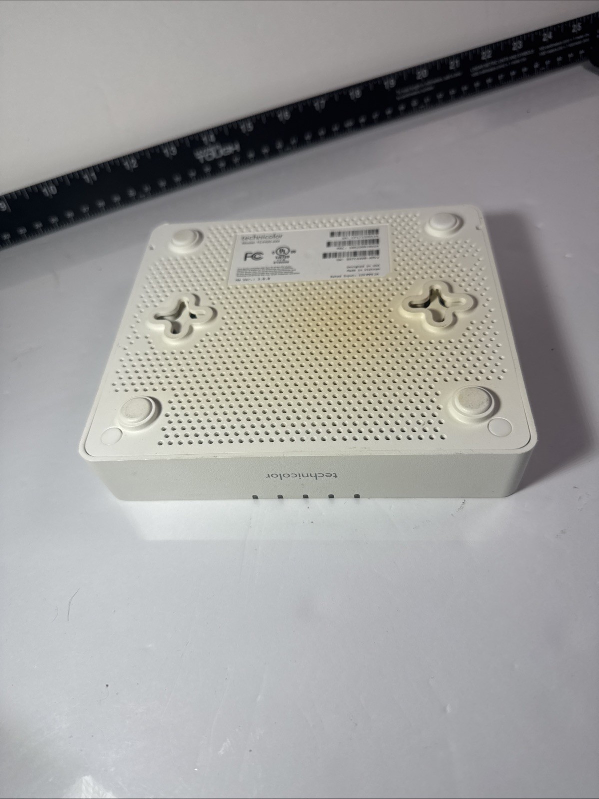 Technicolor Model TC4400-AM Ultra-Broadband Cable Modem White | No Power Cord