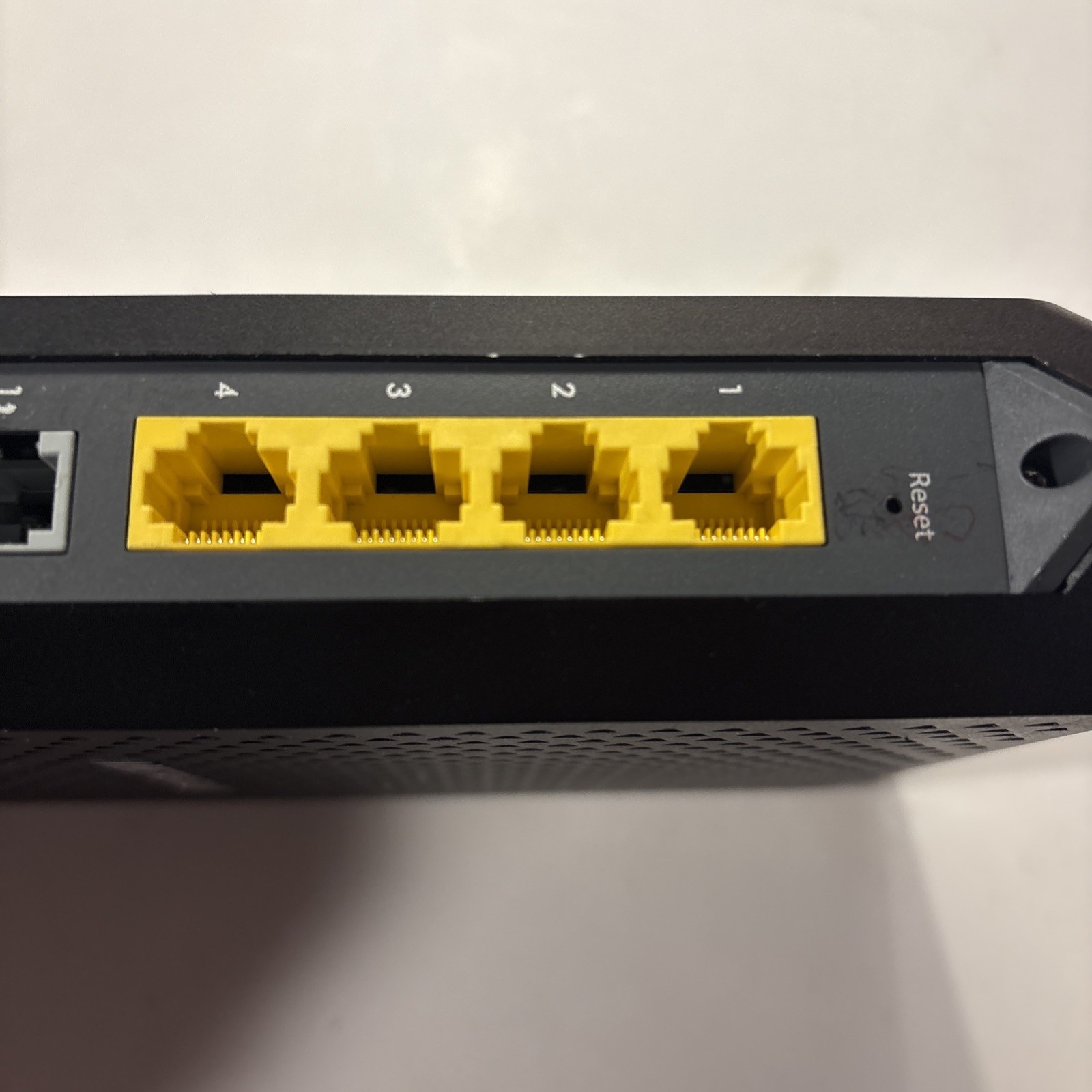 NETGEAR CM1150V Nighthawk Multi-Gig Speed Cable Modem Voice Unit Only