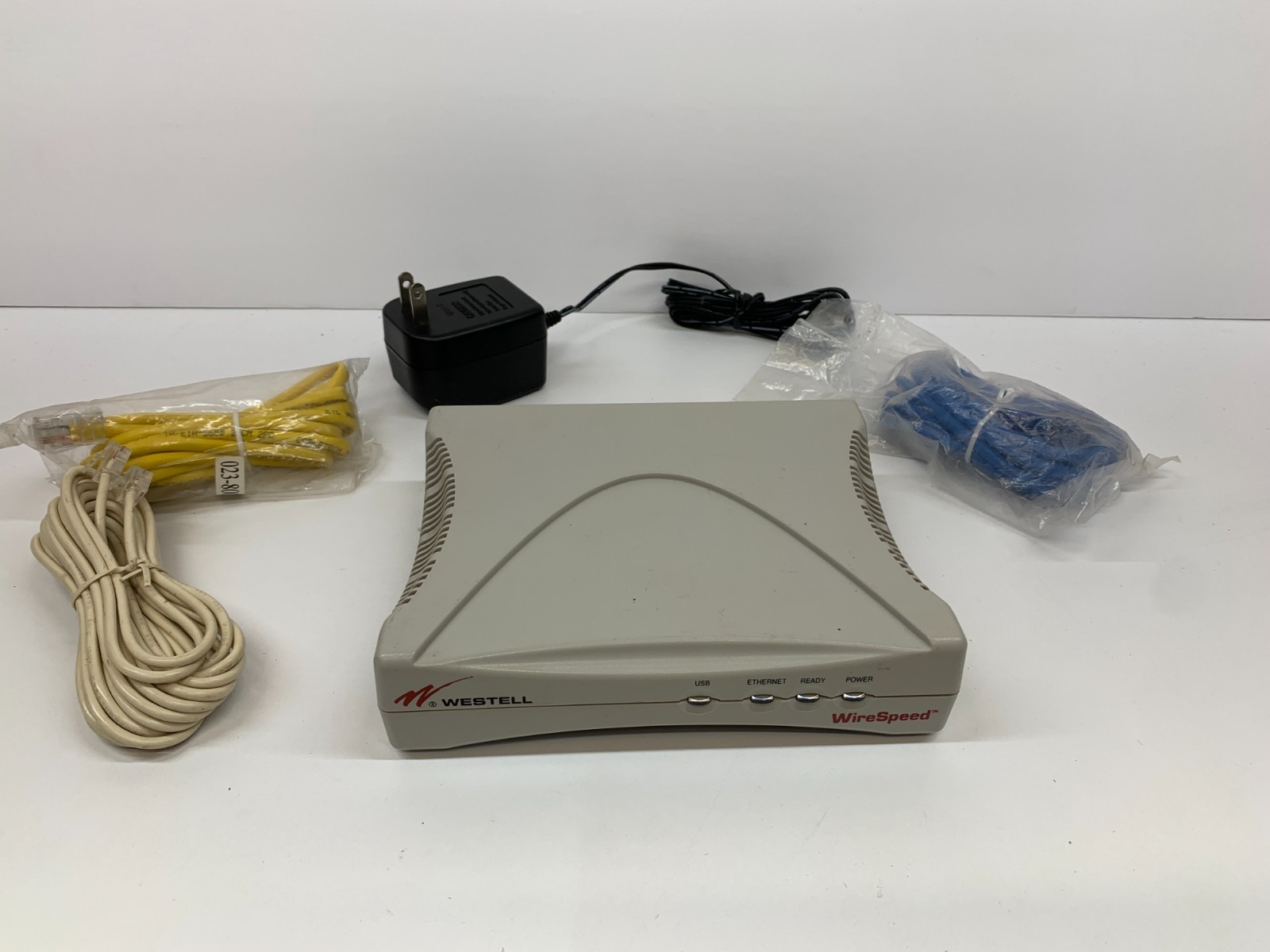 Westell Wirespeed DSL Modem A90-210015-04 Cables and Adaptor For Home or Office