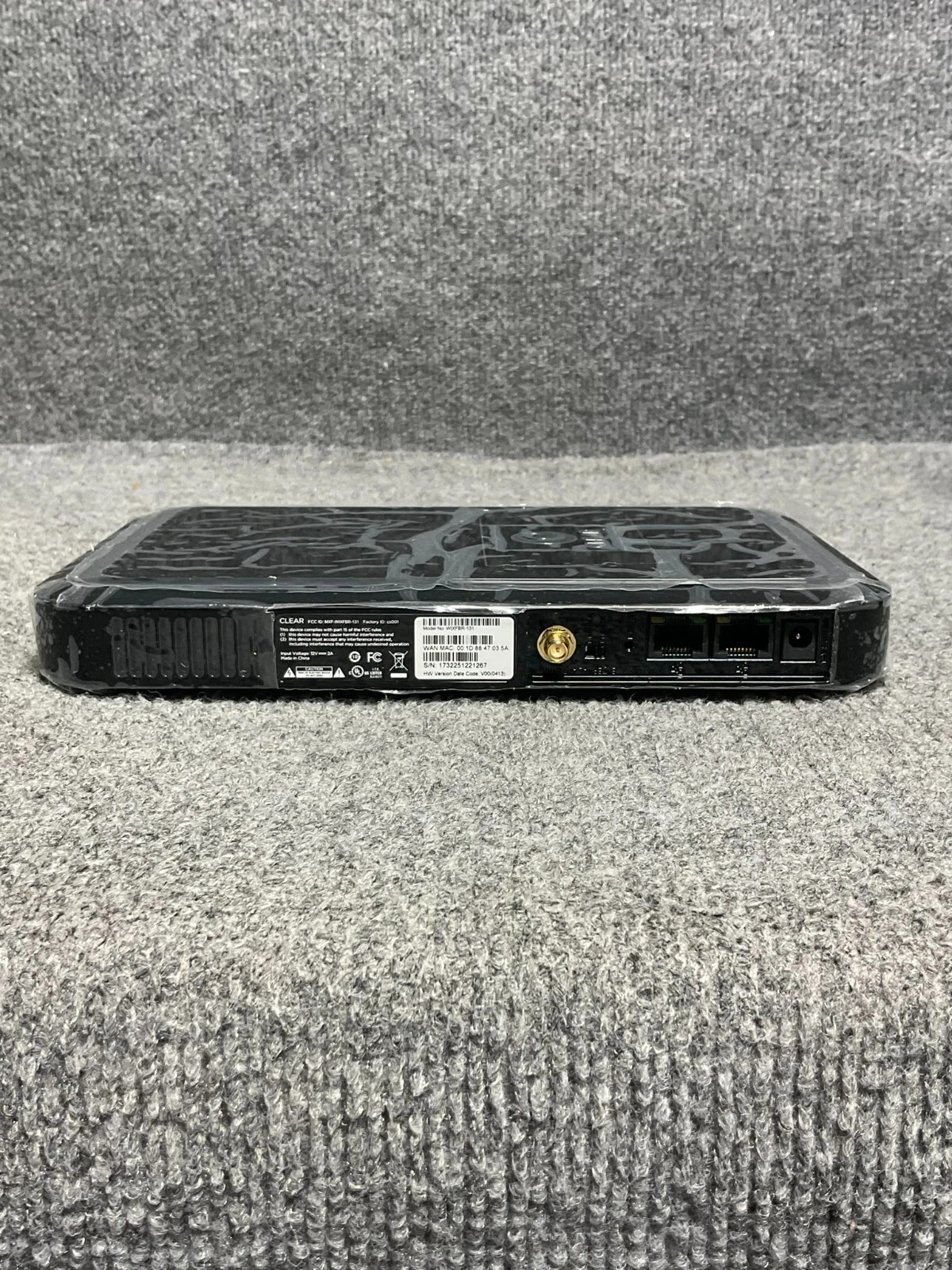WIXFBR-131 Hub Express 4G Wi-Fi Router Modem Adapter Used