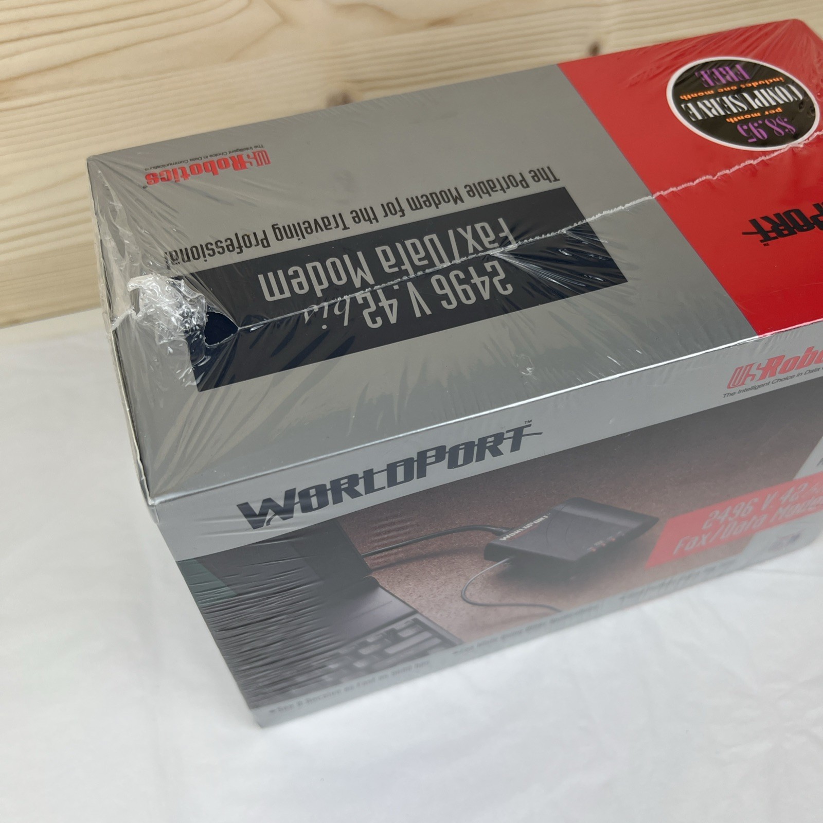 NOS WorldPort USRobotics 2496 V. 42 bis Fax/Data Modem 9600 bps – NEW Sealed