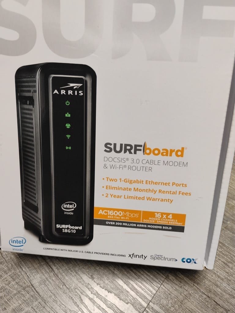 ARRIS SURFboard SBG10 DOCSIS 3.0 Cable Modem & AC1600 Dual Band black