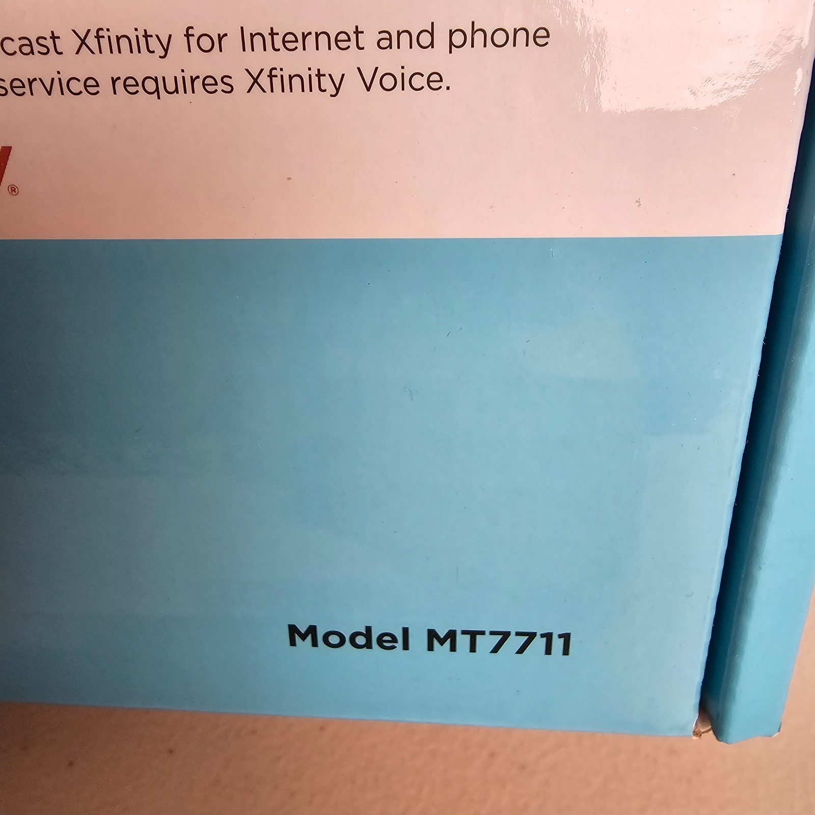 Motorola MT7711 Dual Band AC1900 Cable Modem and Wi-Fi Gigabit Router WORKS EUC