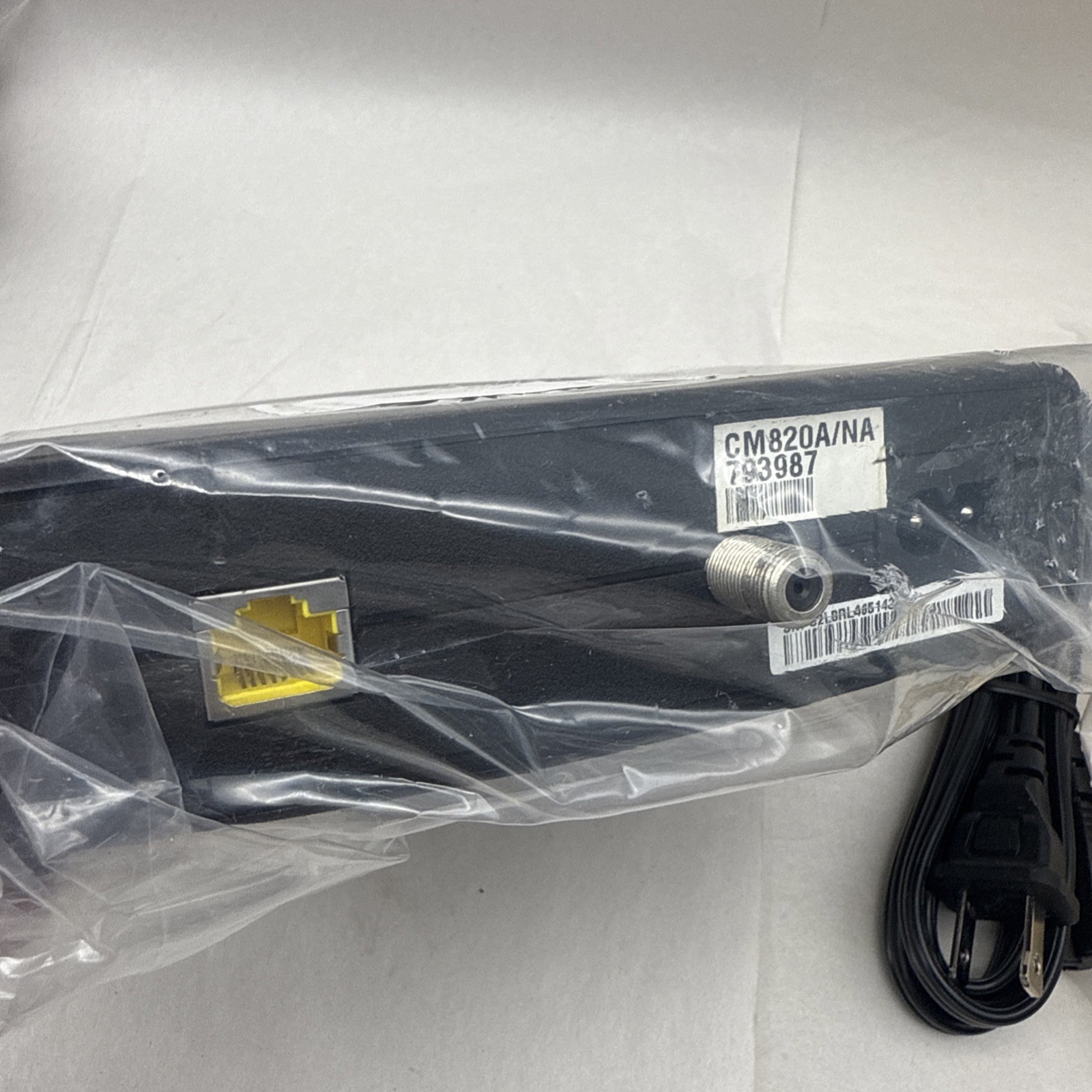 ARRIS CM820A Cable Modem DOCSIS 3.0 Latest Version- 1 Step Activation Black READ