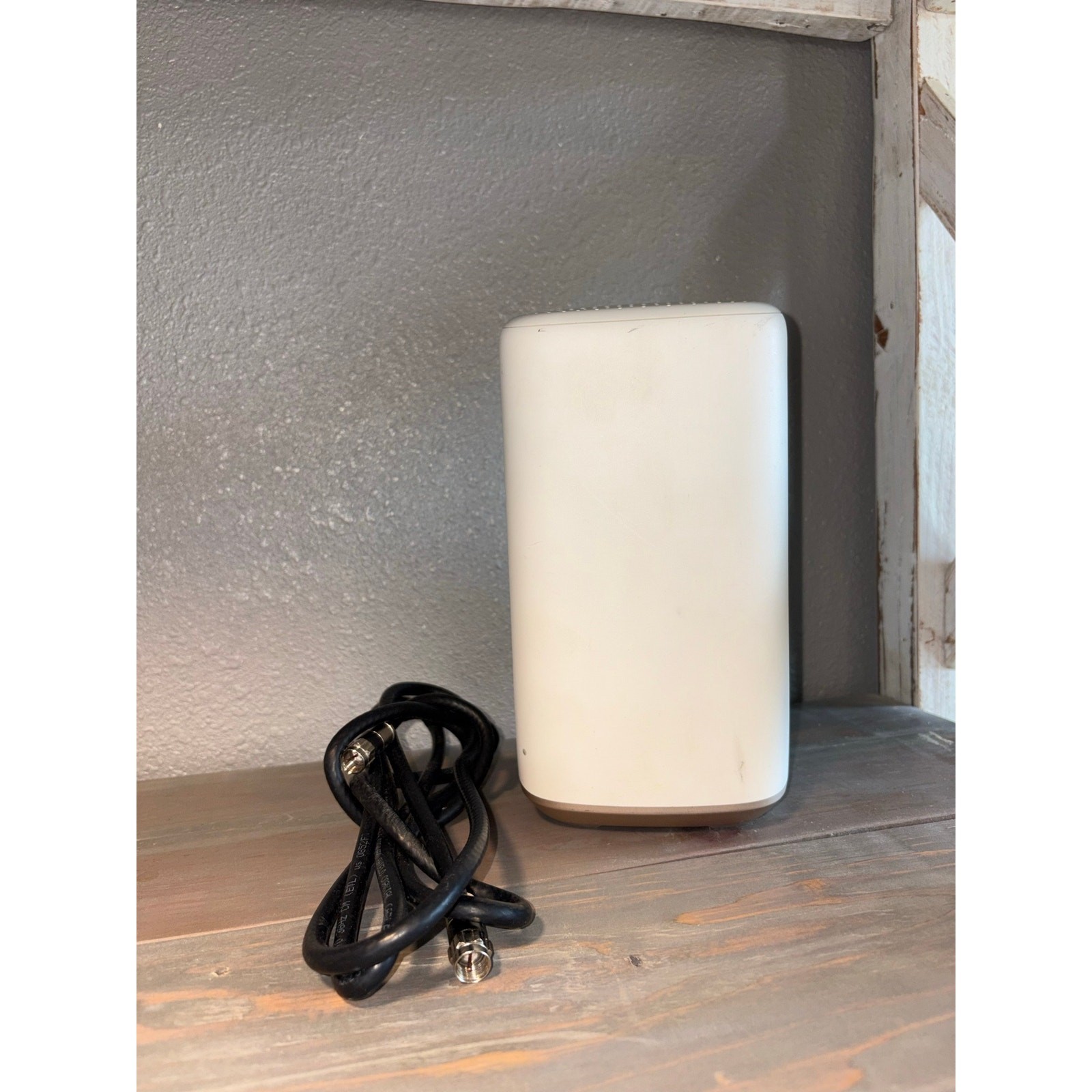 Xfinity XB8-T Comcast router CGM4981COM triband wifi
