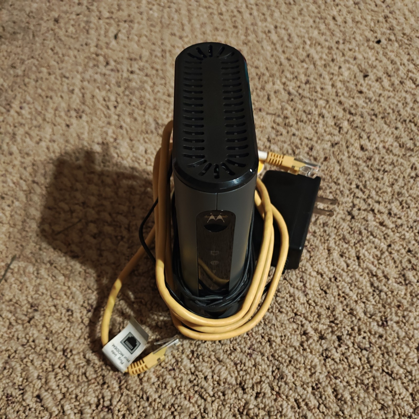 Motorola MB7220 Docsis 3.0 Cable Modem – Black