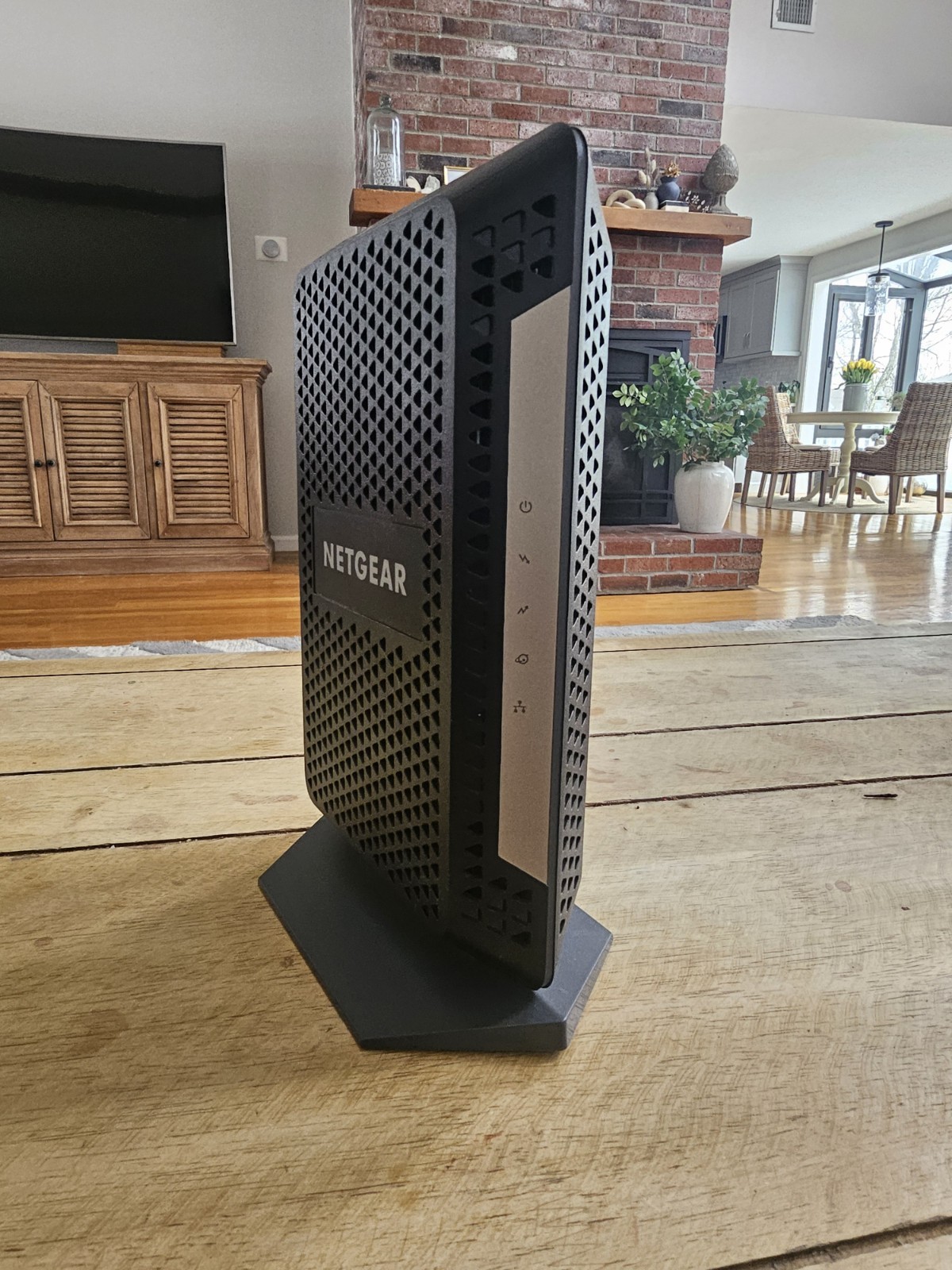 NETGEAR Nighthawk CM1000v2 Ultra-High Speed Cable Modem