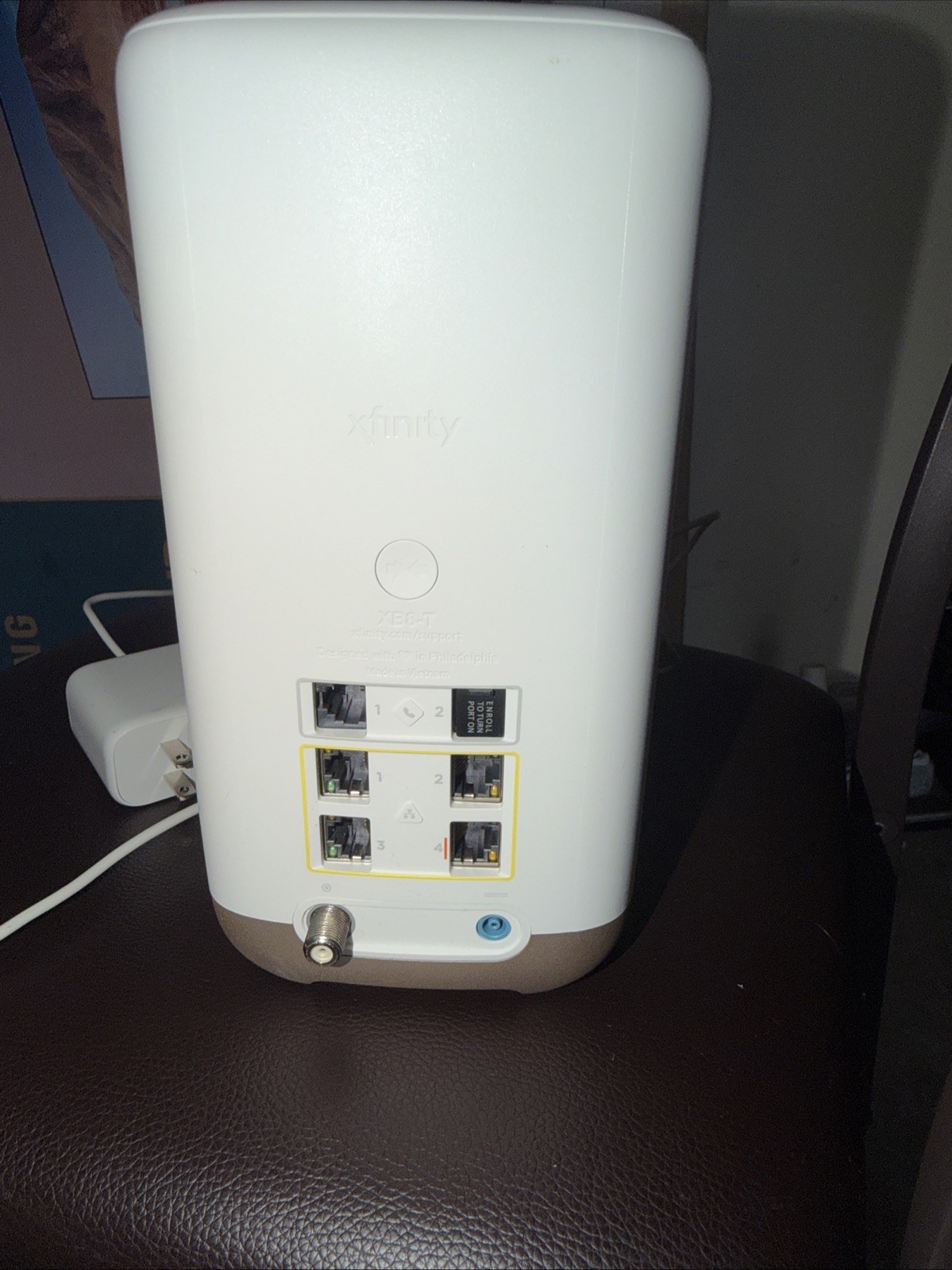 NEW Xfinity xFi XB8-T Gateway CGM4981COM WiFi 6E DOCSIS 3.1 Modem Router
