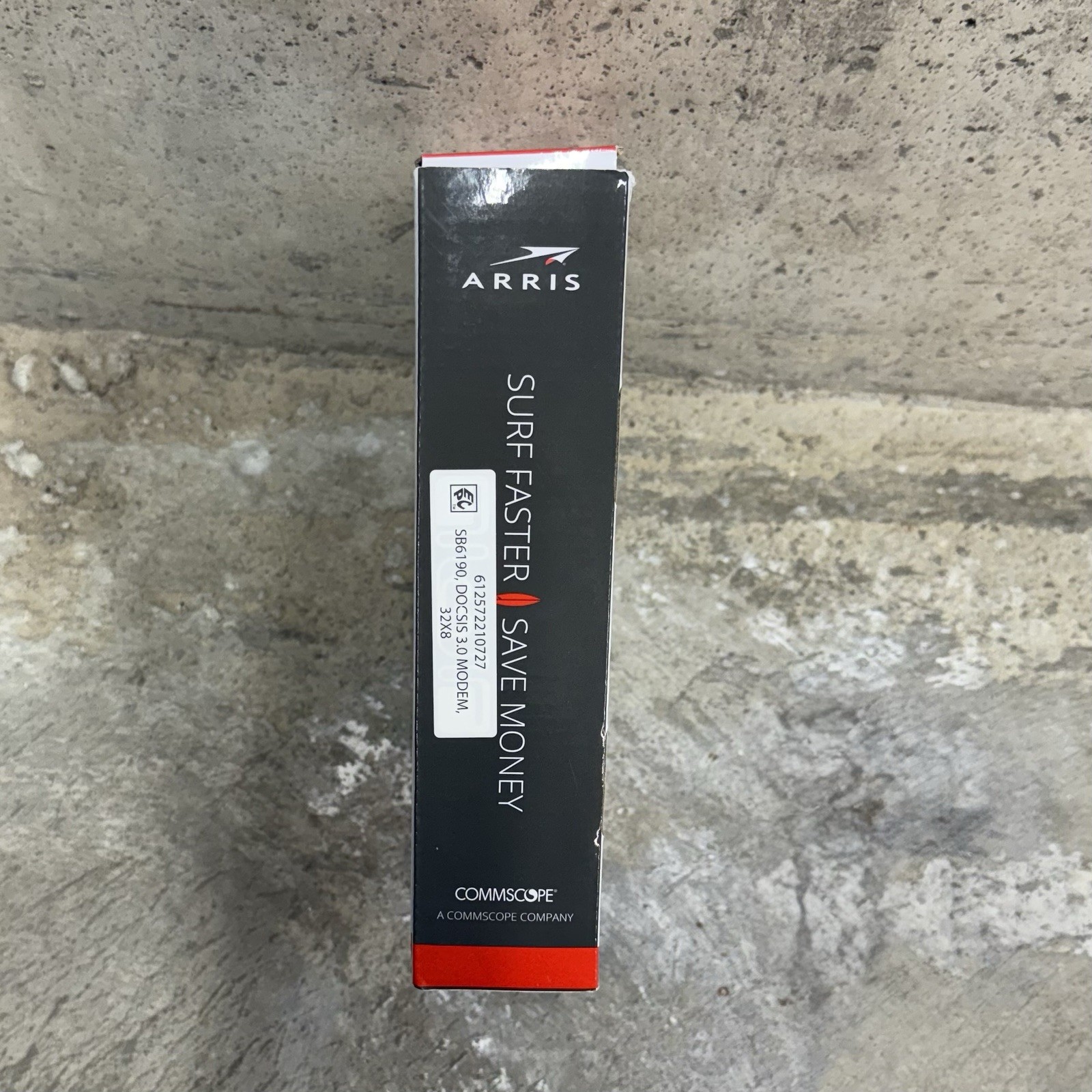 ARRIS SURFboard SB6190 DOCSIS 3.0 32×8 Gigabit Cable Modem 1 Gbps Open Box
