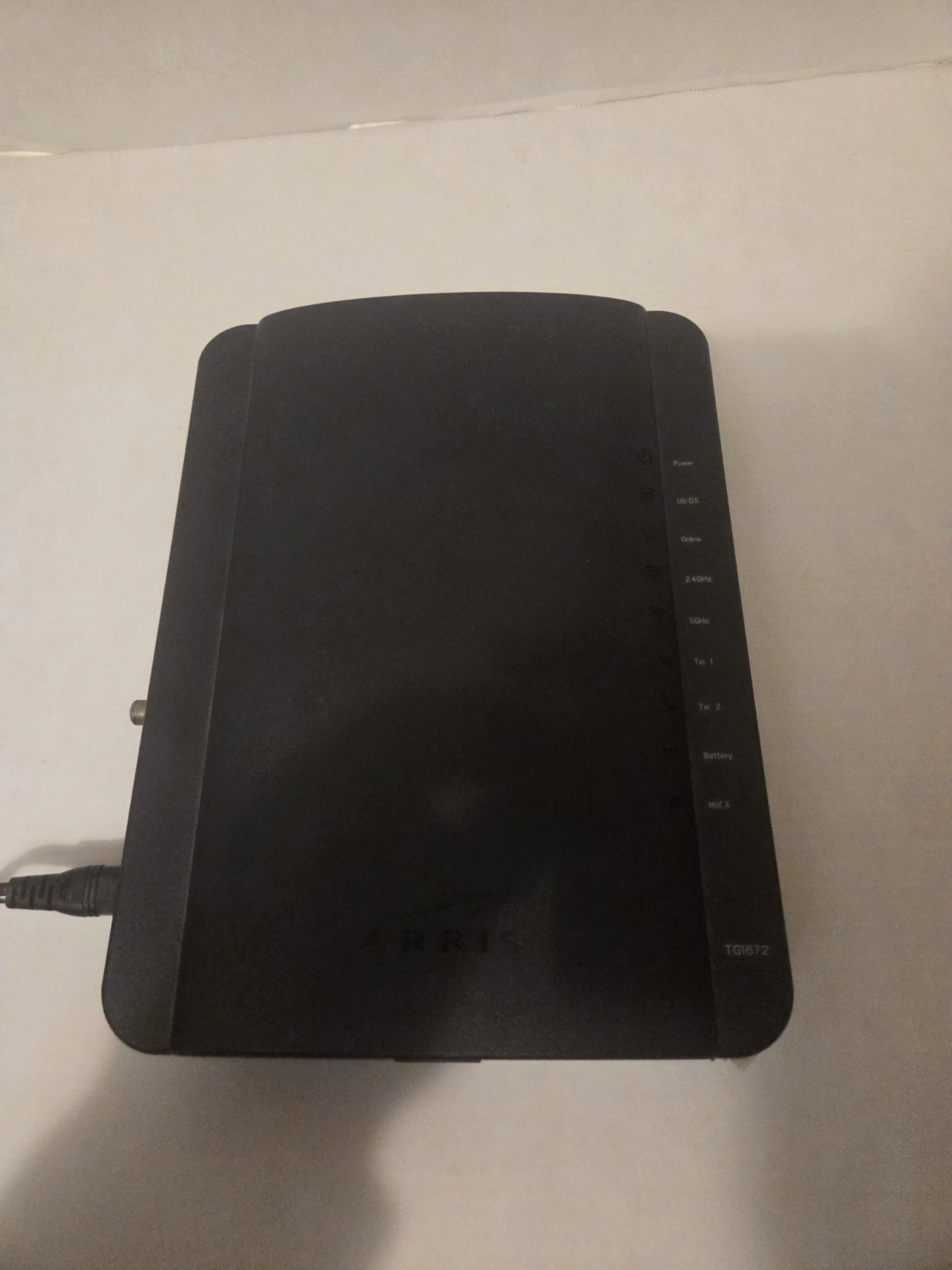 Arris TG1672G Touchstone Telephony Gateway WIFI (2.5/5.0GHz) Cable Modem/Router