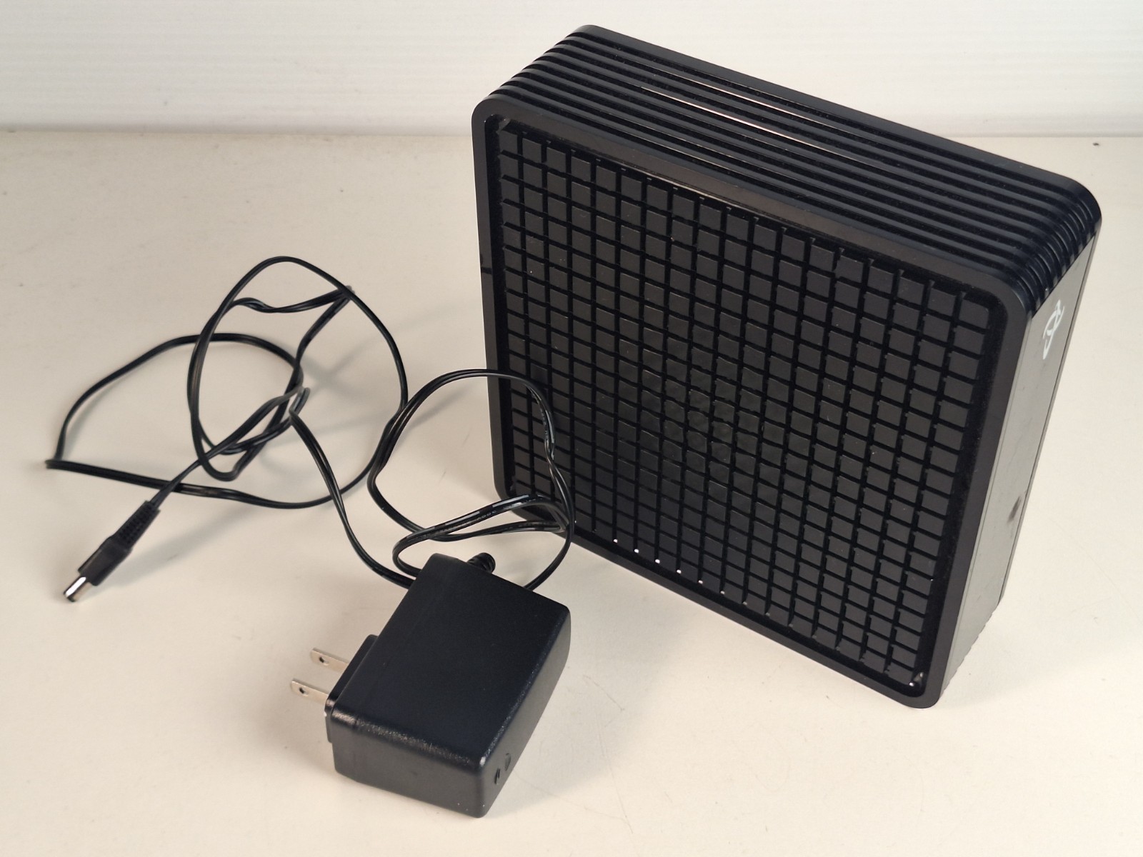 FOR PARTS Hitron CODA-45 DOCSIS 3.1 Cable Modem 2-Port Ethernet Router