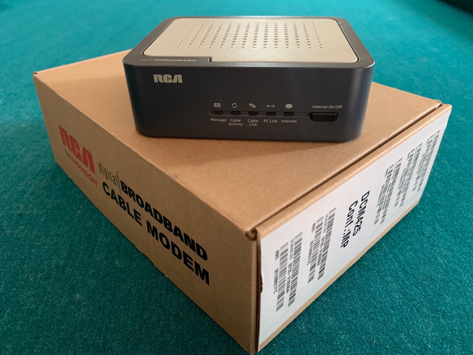 Cable Modem – RCA DCM425 – great condition