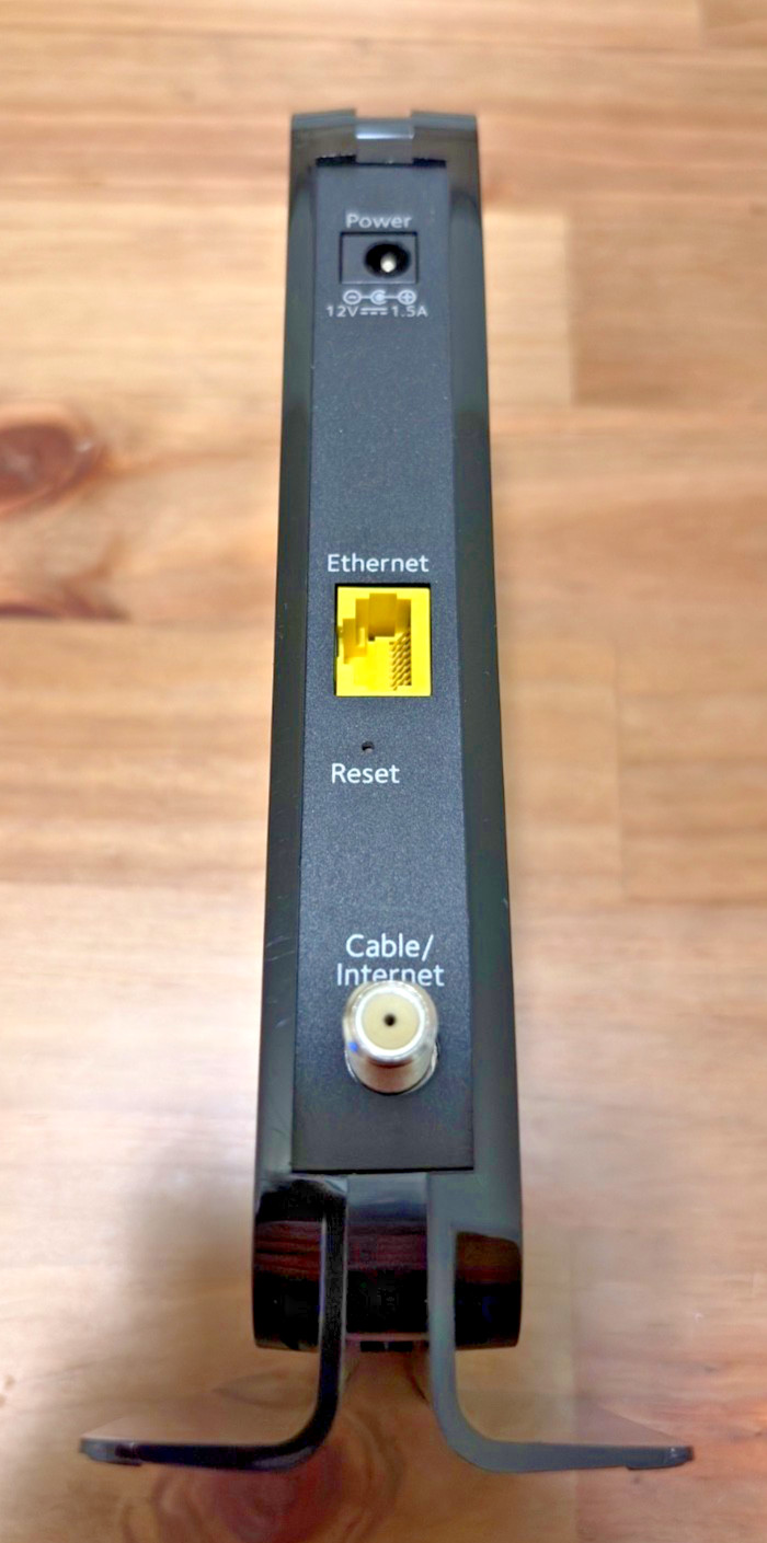 NETGEAR CM500 16×4 DOCSIS 3.0 Cable Modem Max Download Speeds of 686mbps