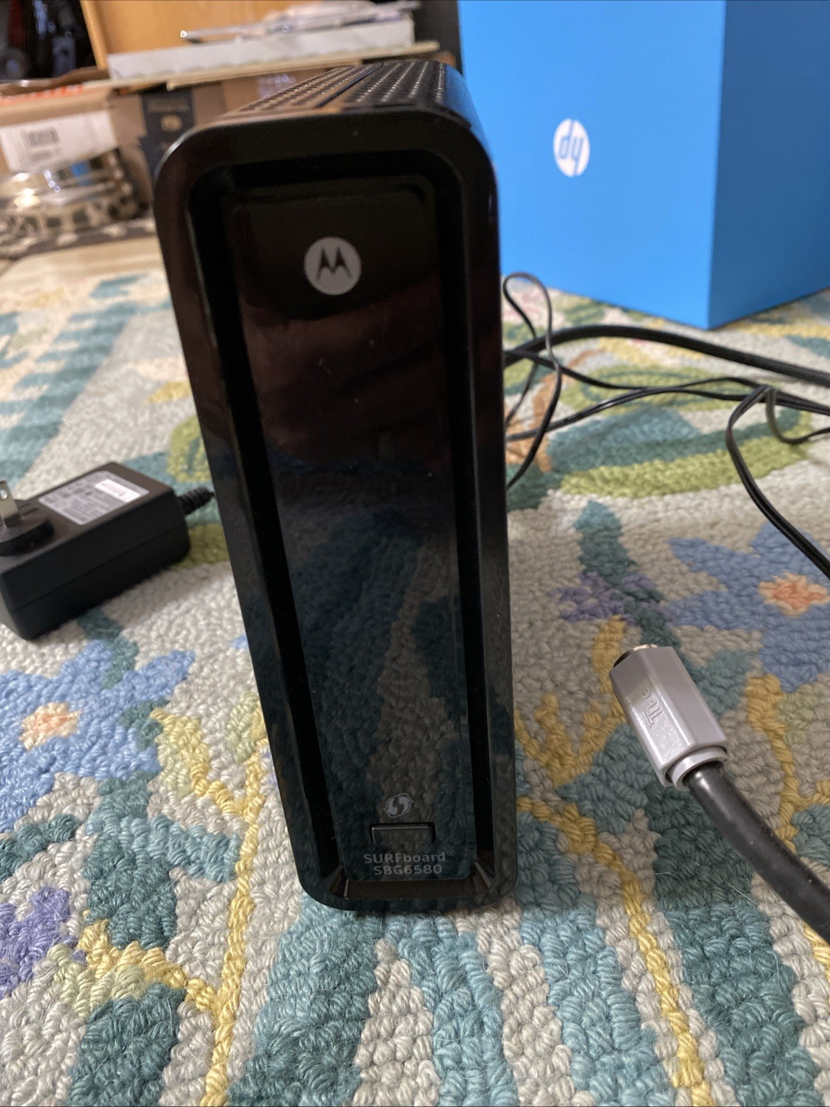 Motorola ARRIS SURFboard SBG6580 DOCSIS 3.0 Cable Modem Wi-Fi Dual Band Router