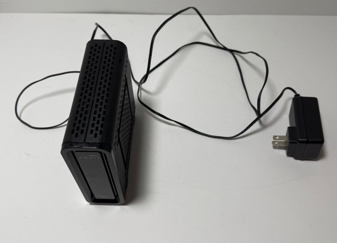 Arris Surfboard SB6121 Cable Modem High Speed Internet Black