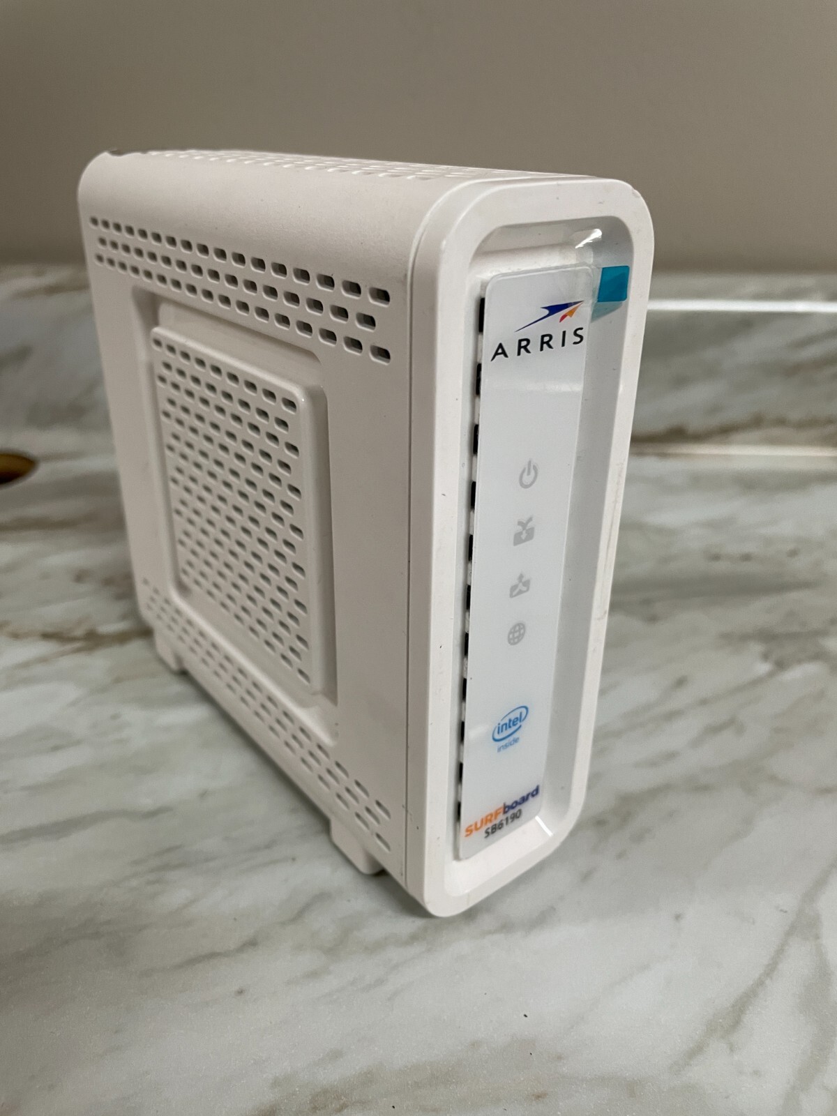 ARRIS Surfboard DOCSIS 3.0 Cable Modem White SB6190RB